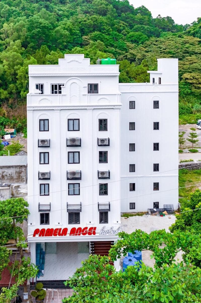 Pamela Angel Hotel