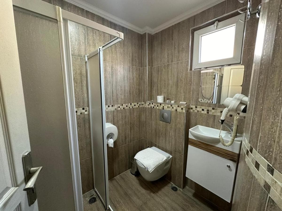Hotel Buhara Family Inn photo 3