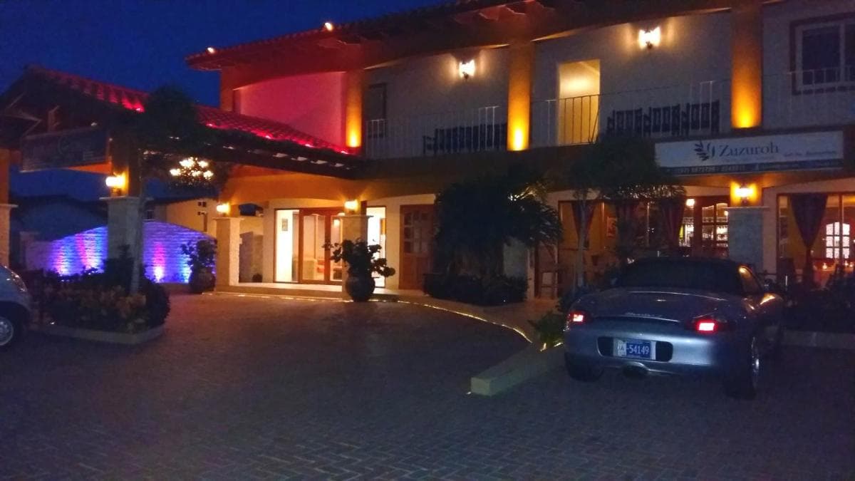 Dorado Eagle Beach Hotel