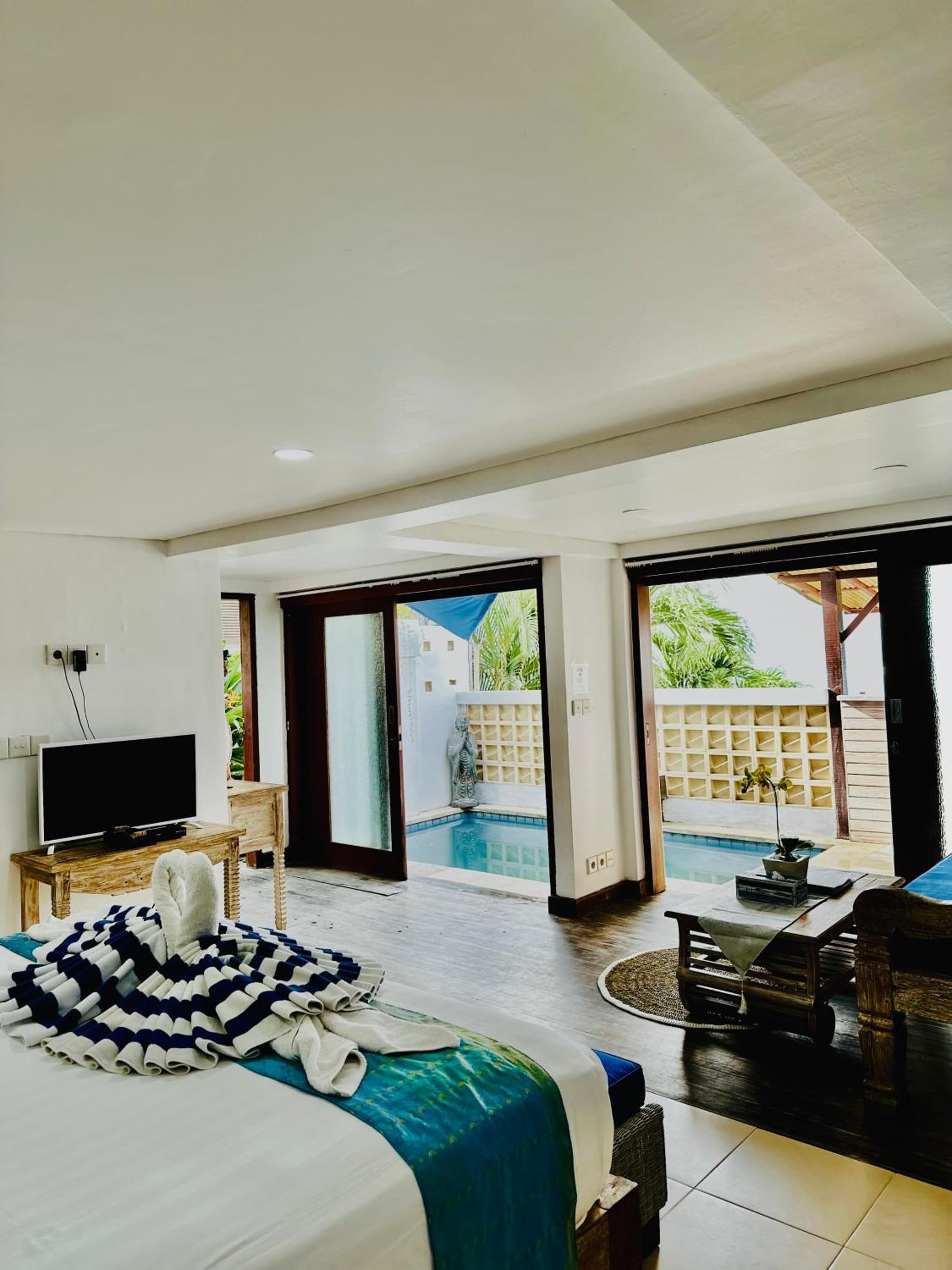 One-Bedroom Studio Villa with Plunge Pool - Lower Level