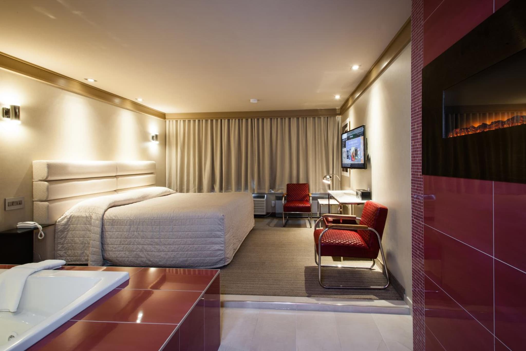 Le Chabrol Hotel & Suites photo 7