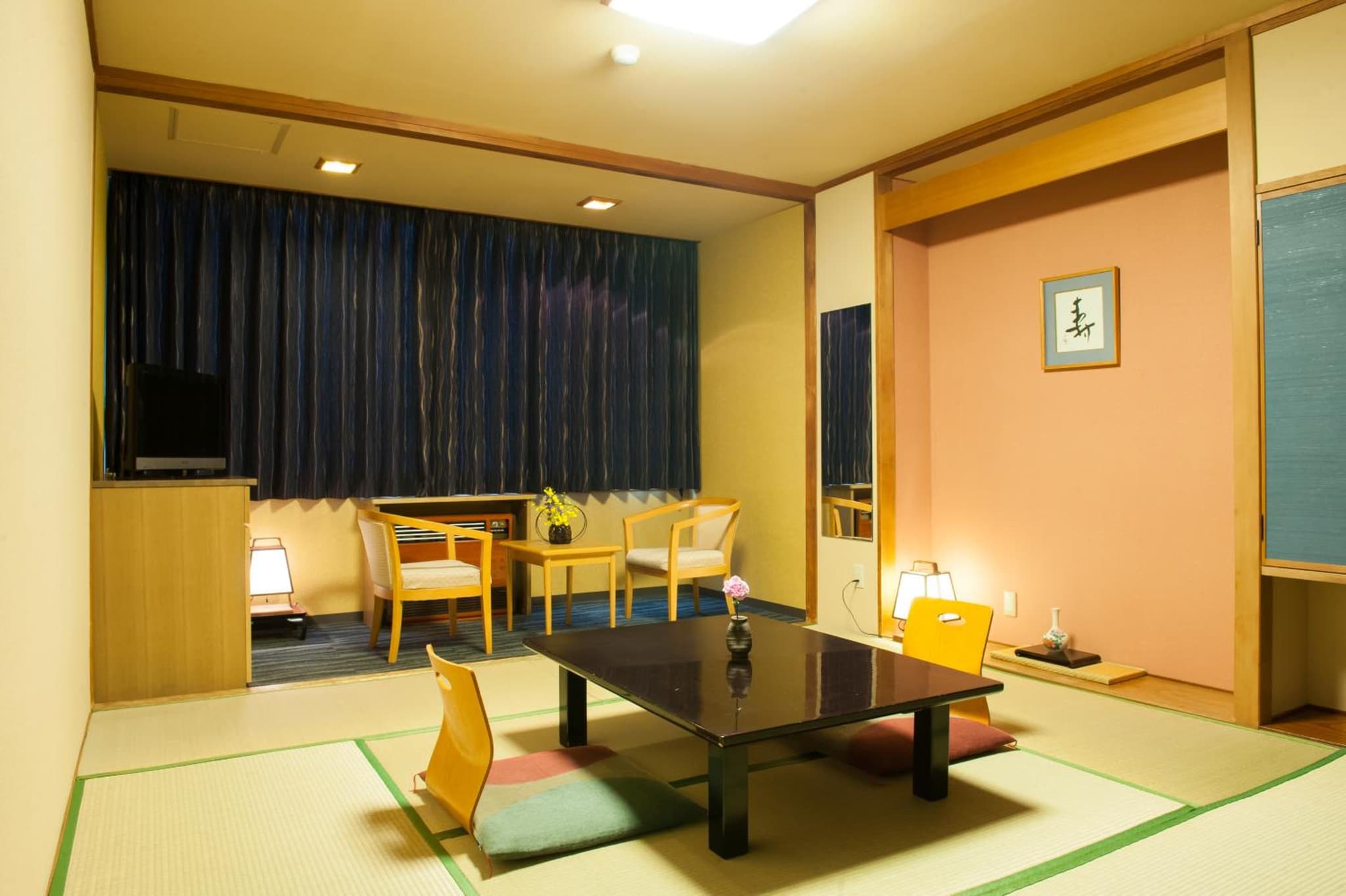 Yutorelo Toyako photo 3