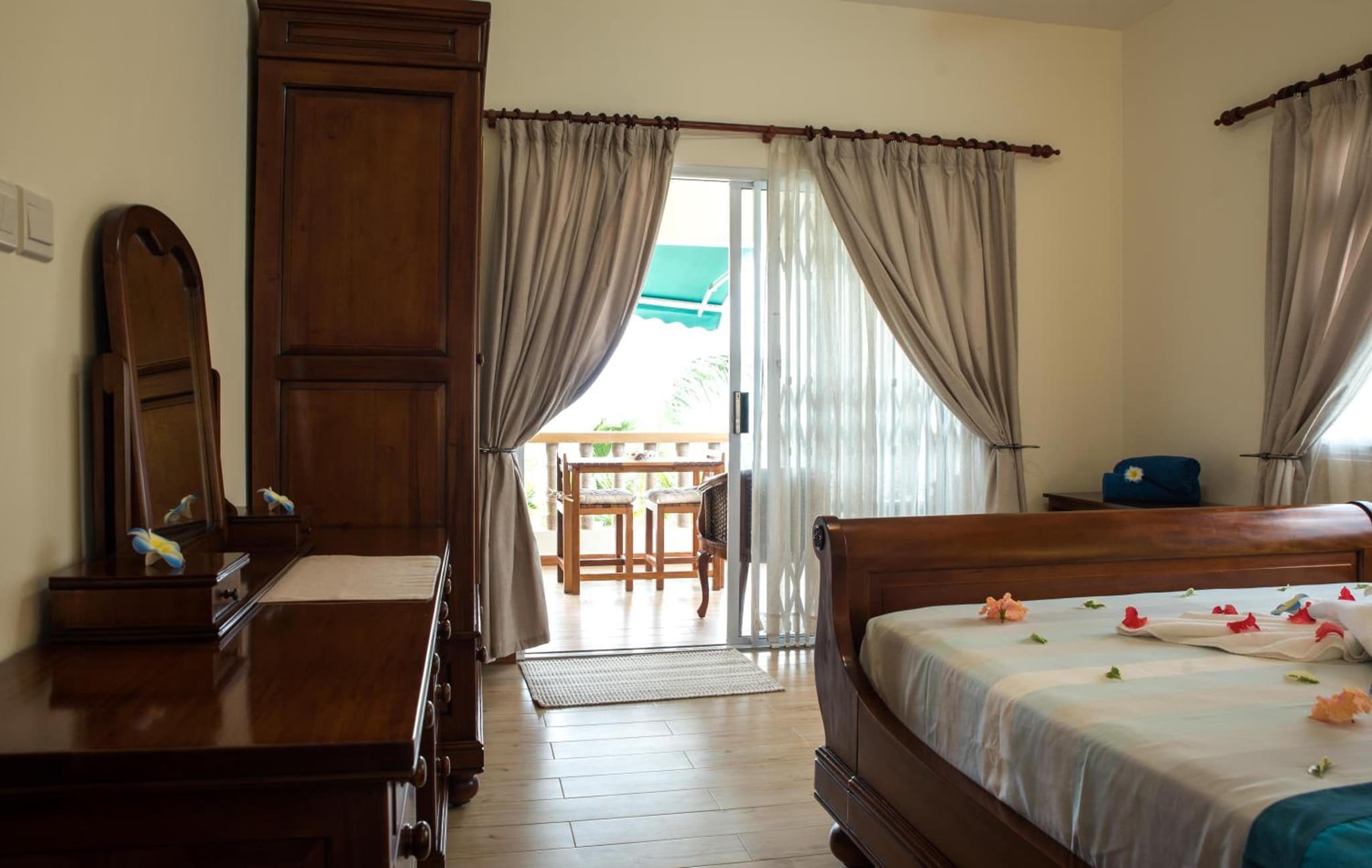Seashell Beach Villa photo 8
