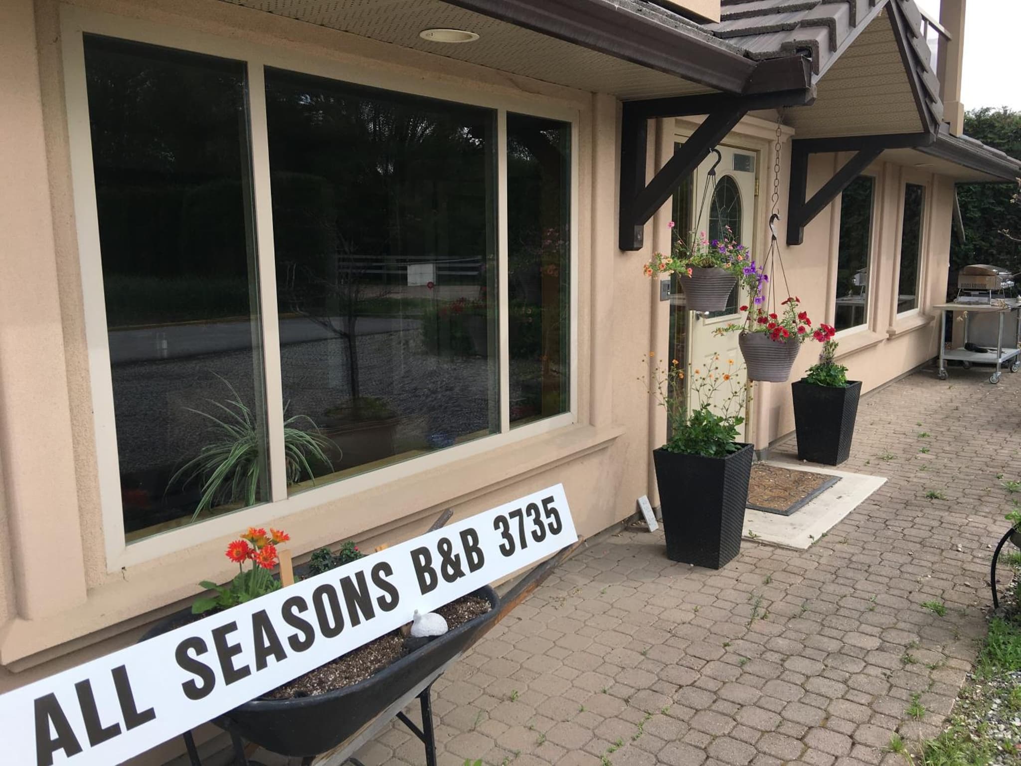 All Seasons Bed & Breakfast photo 4