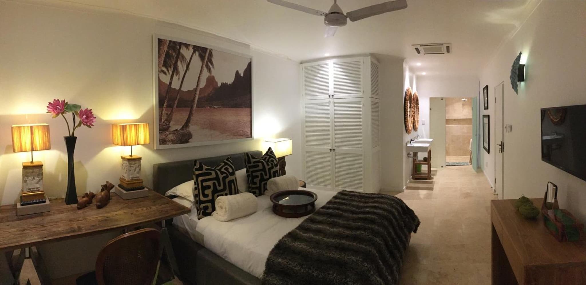 hotel room