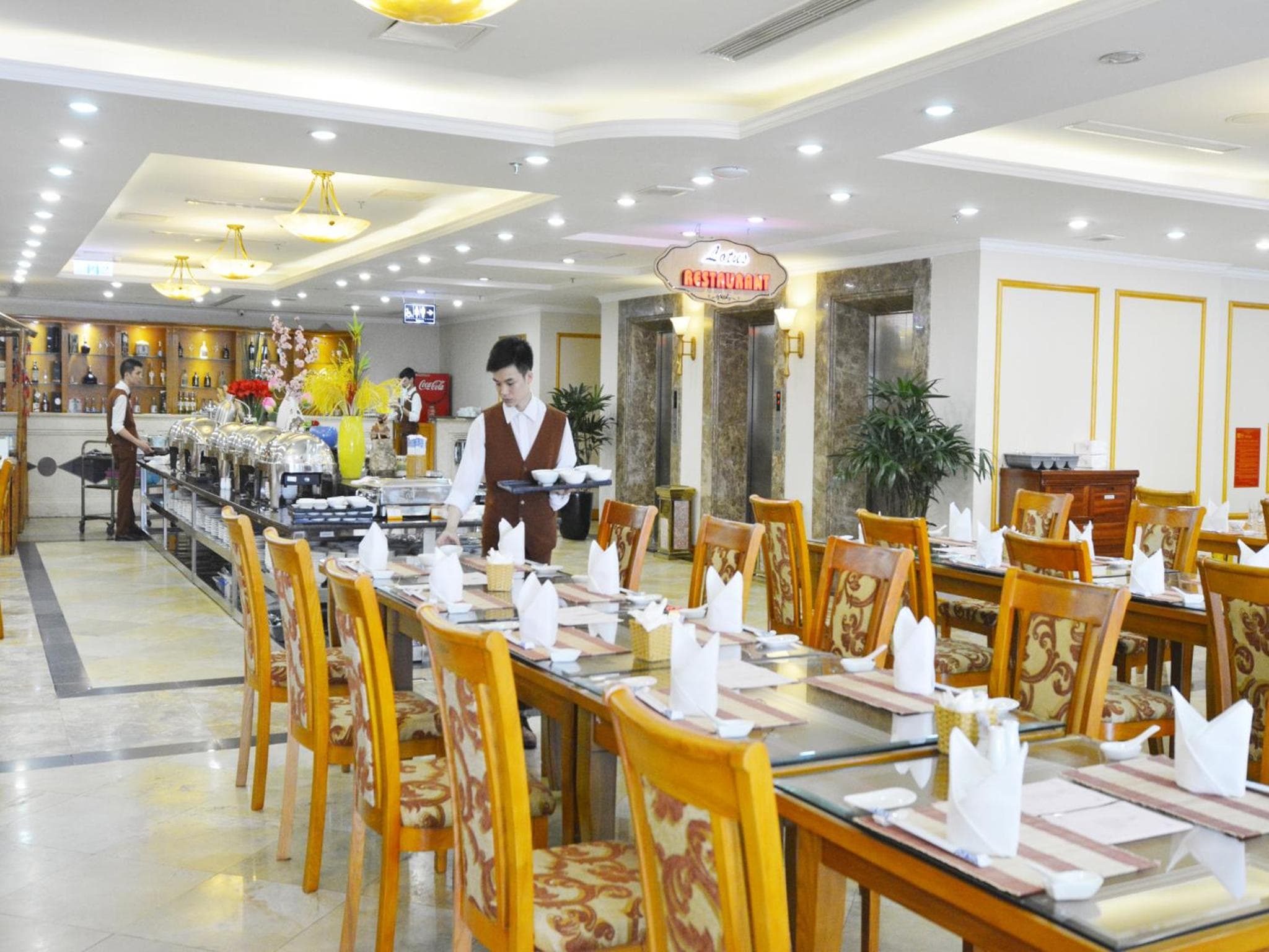 A25 Signature Hotel - 684 Minh Khai photo 9