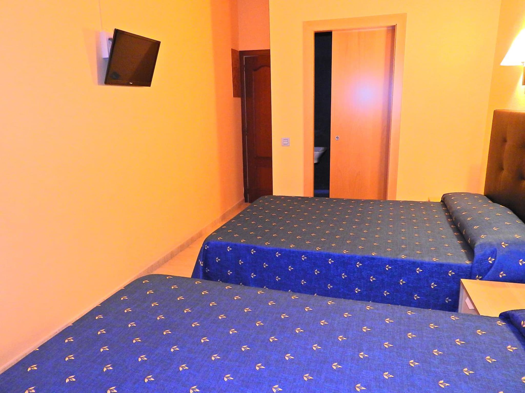 Hostal Bonavista photo 9