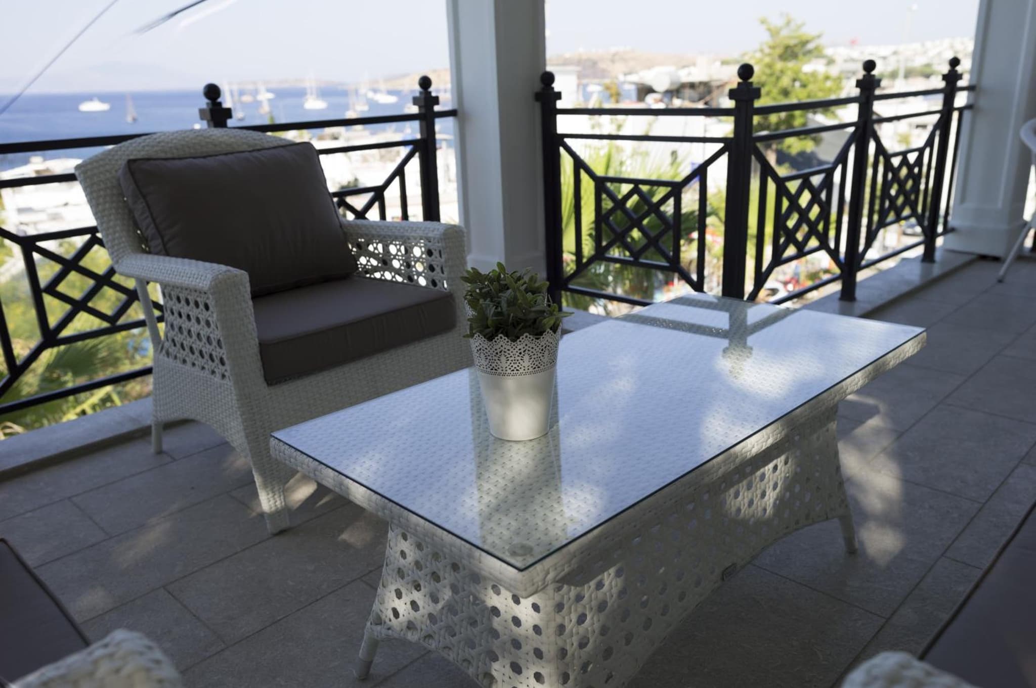 Ena Boutique Hotel & Residences photo 4