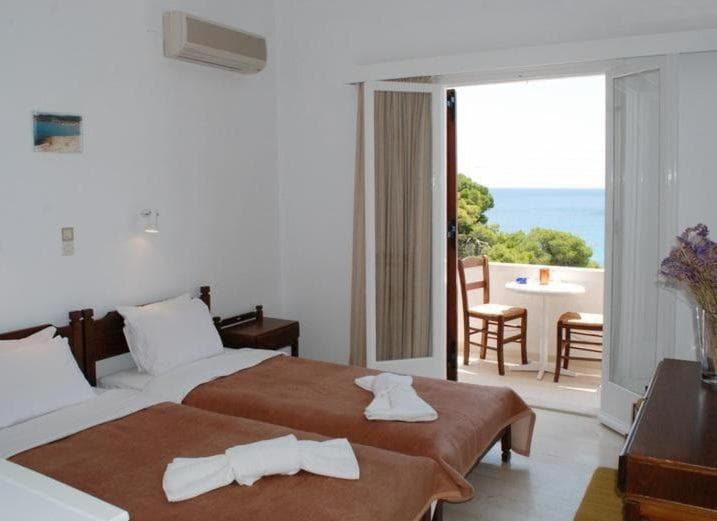 Hotel 3 Adelfia photo 2