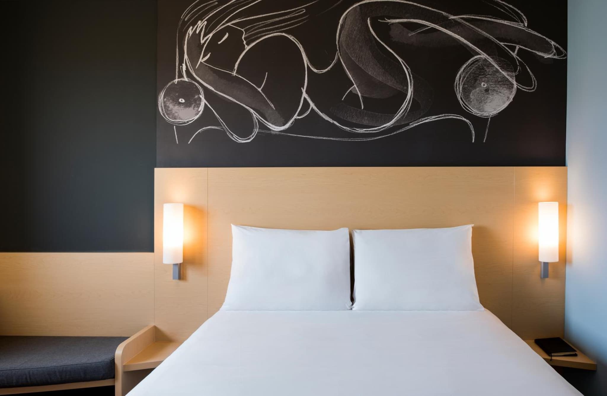 Ibis Irapuato photo 2