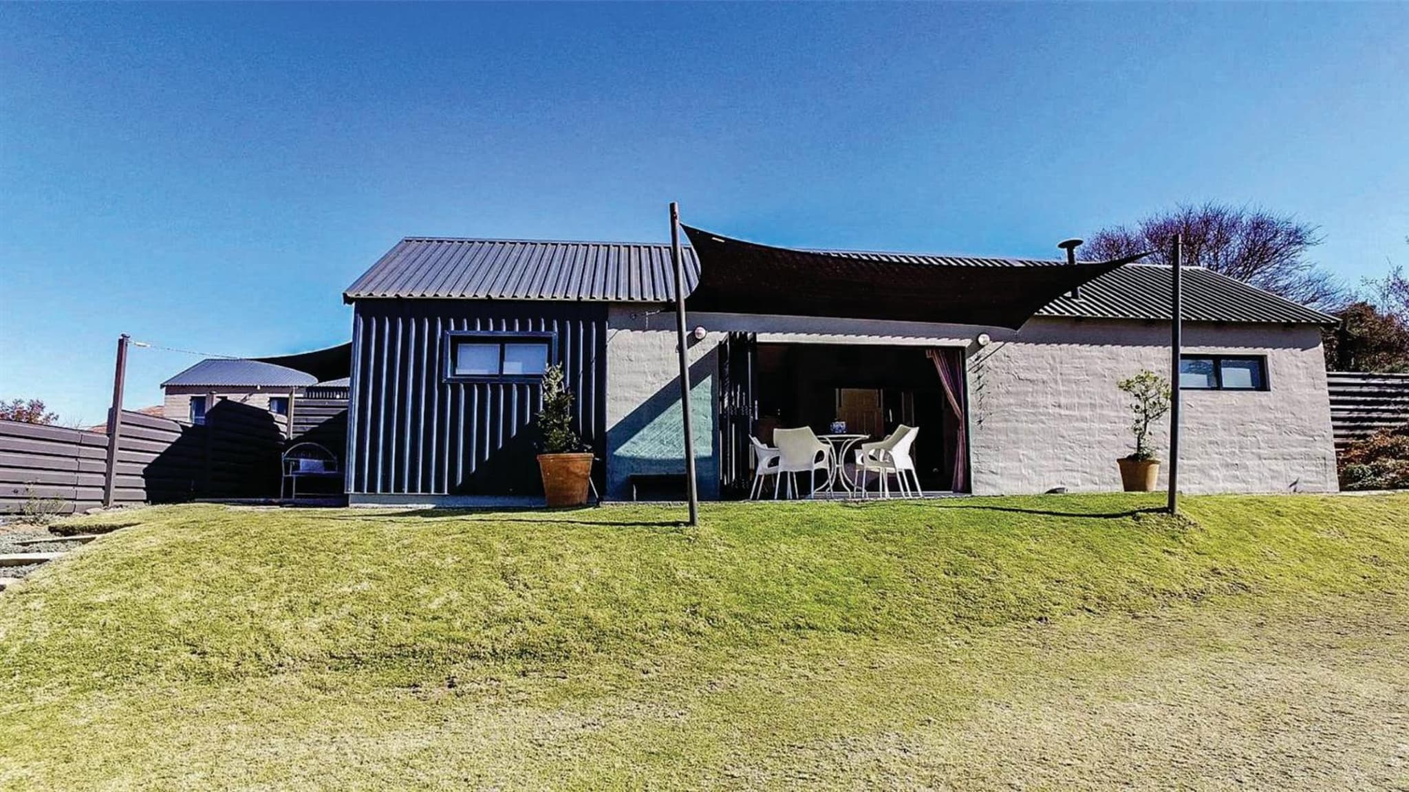 Lola's Self Catering Accommodation