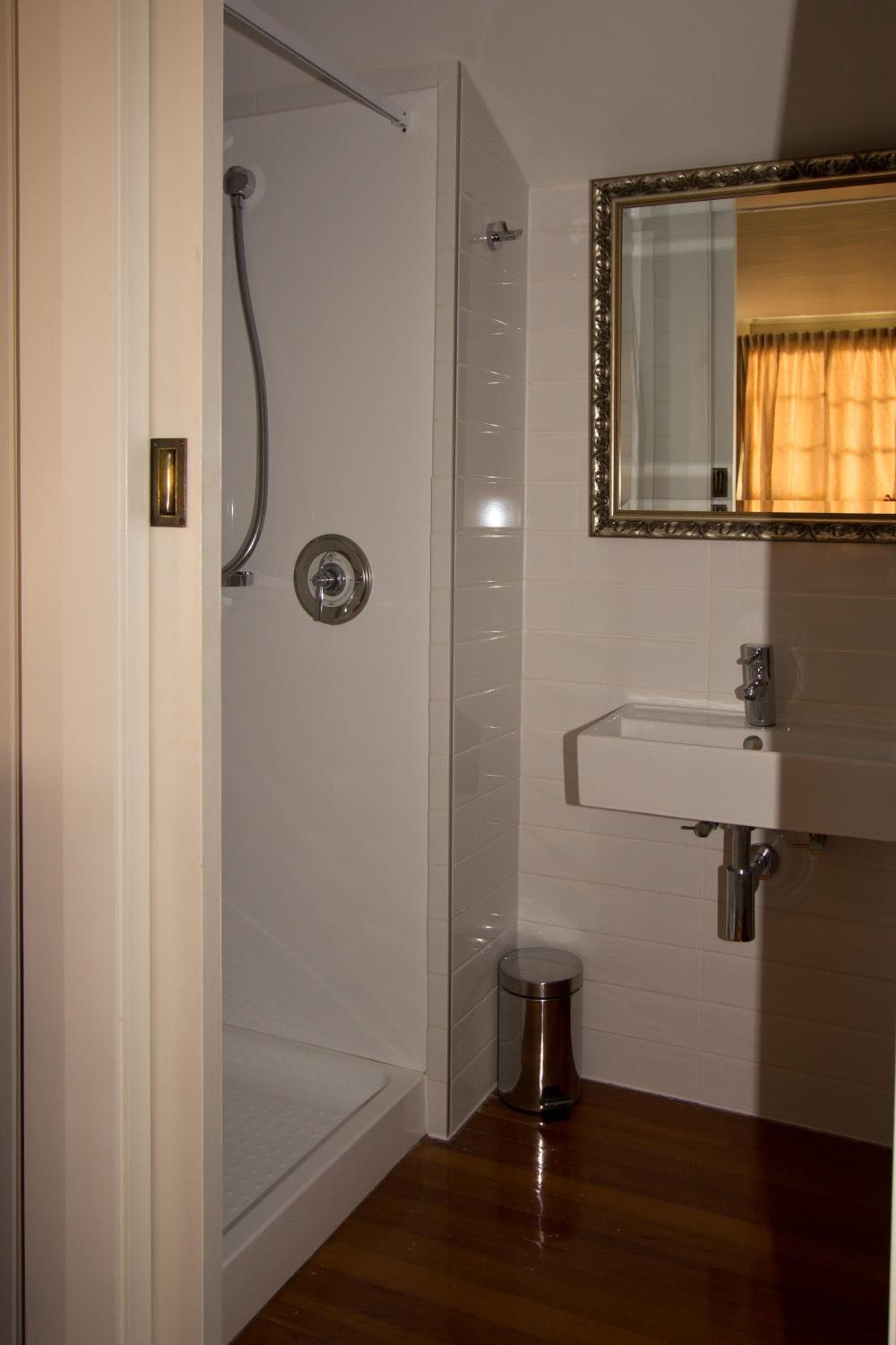 Cheltenham House photo 5