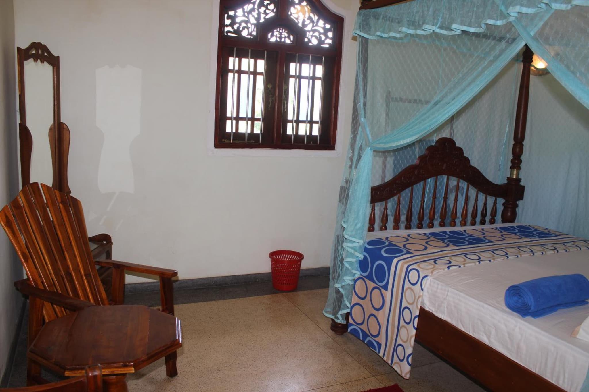 Tiny Royal Palace photo 3