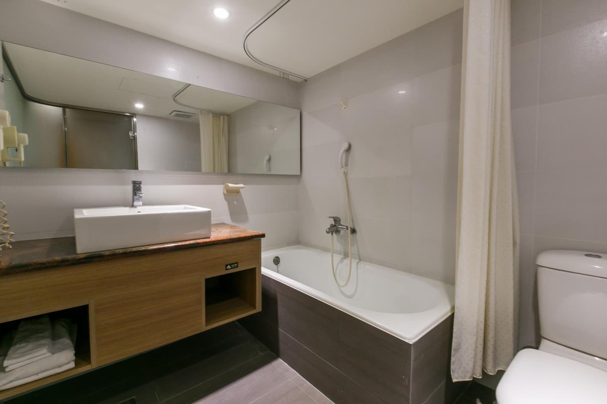 Highness Hotel photo 7