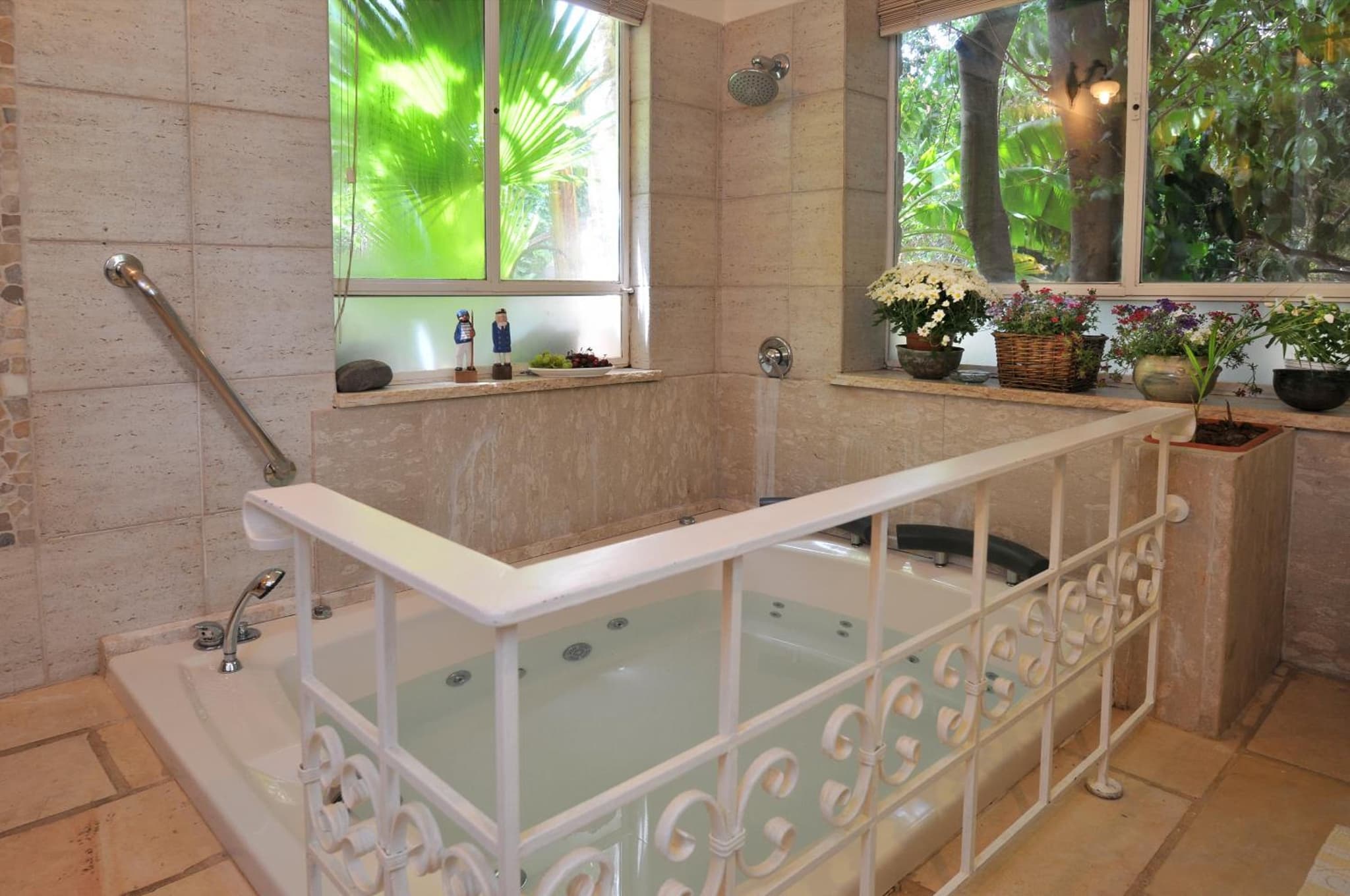 Pina Balev Inn photo 9