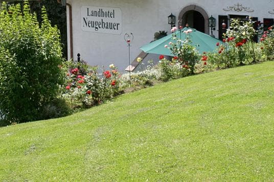 Landhotel Neugebauer photo 3