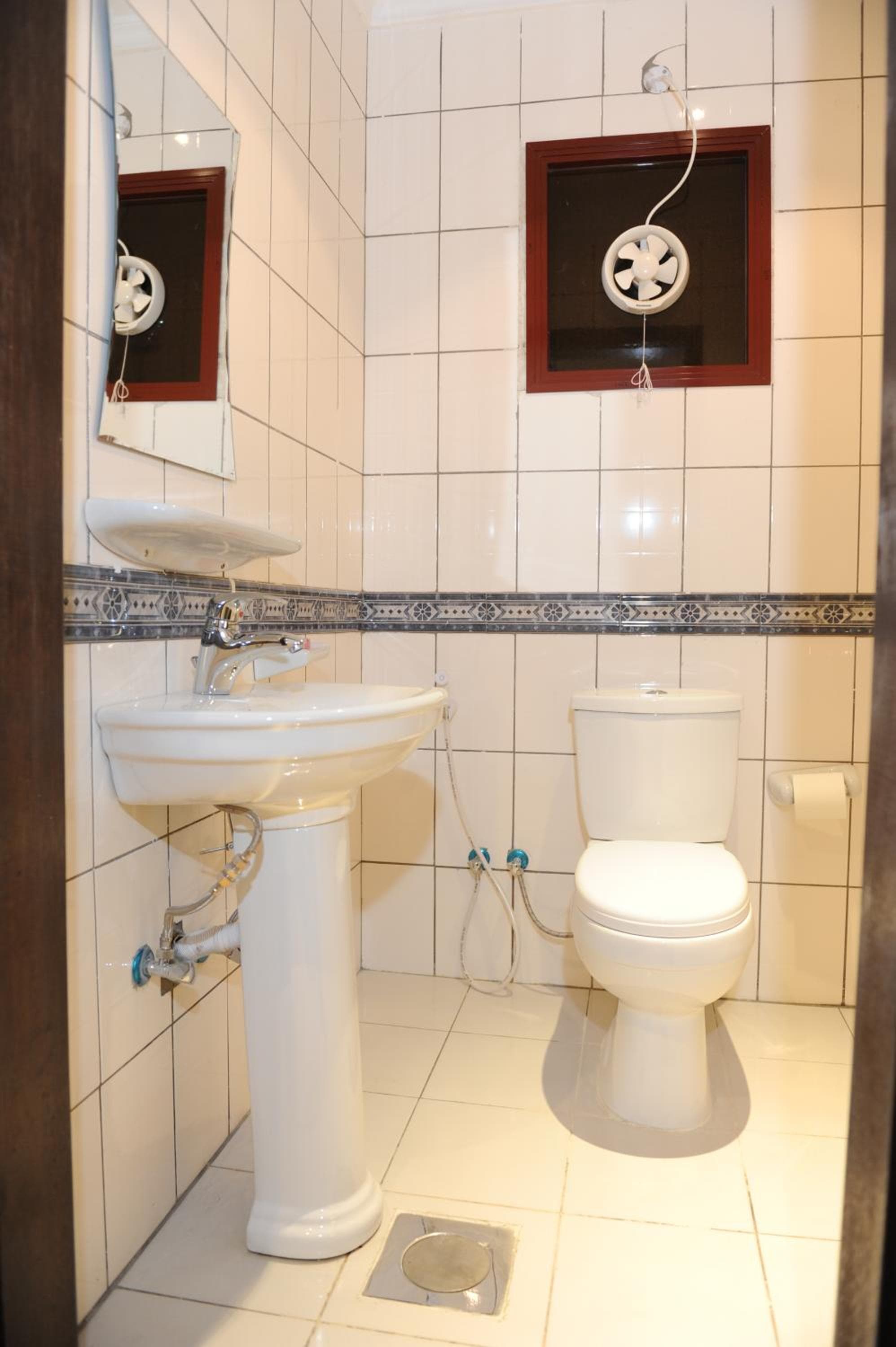 Terrace Furnished Apartments- Salmiya photo 6