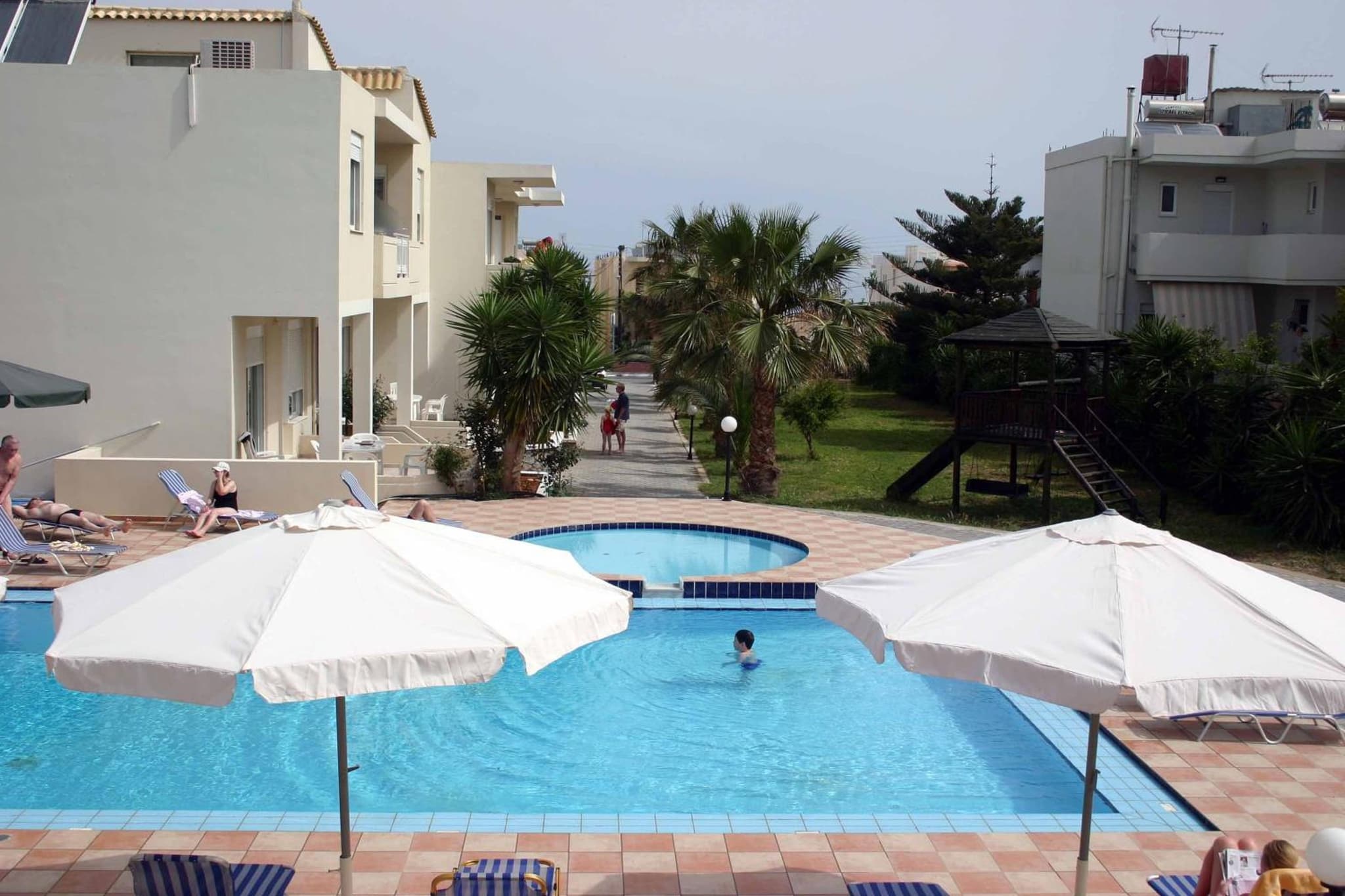 Evilion hotel photo 3