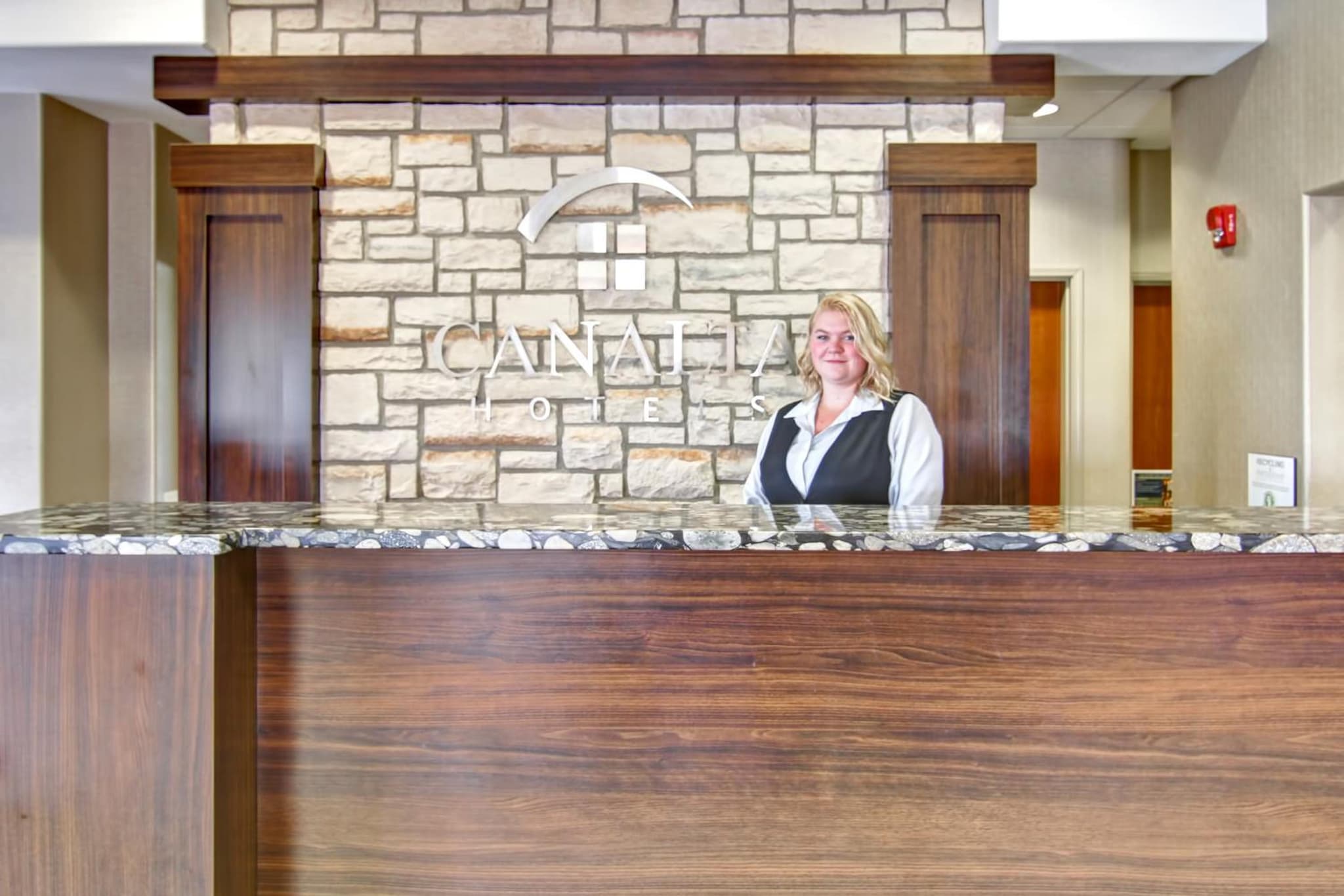 Canalta Hotel Shaunavon photo 2