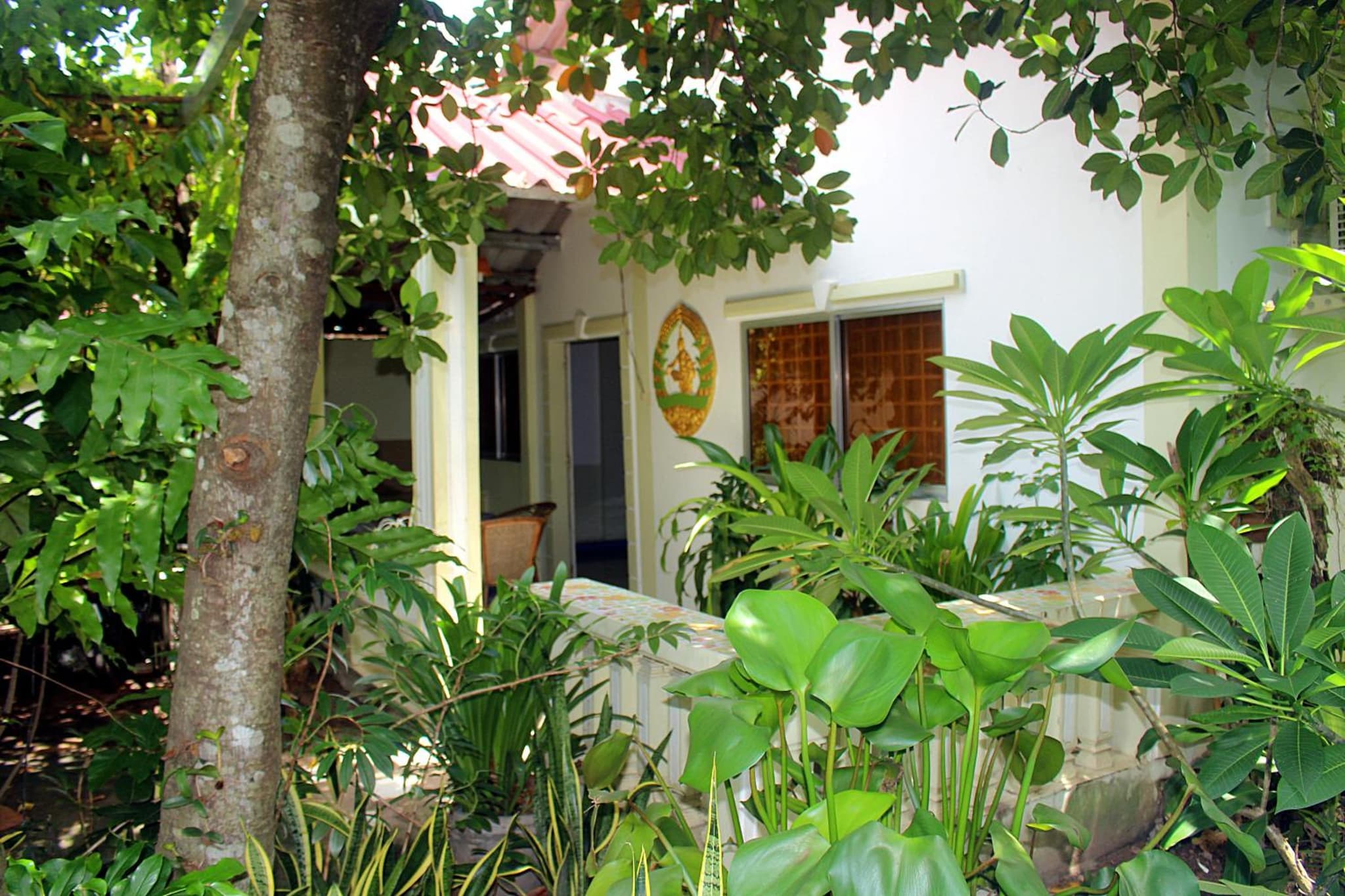 Garden Guesthouse photo 8