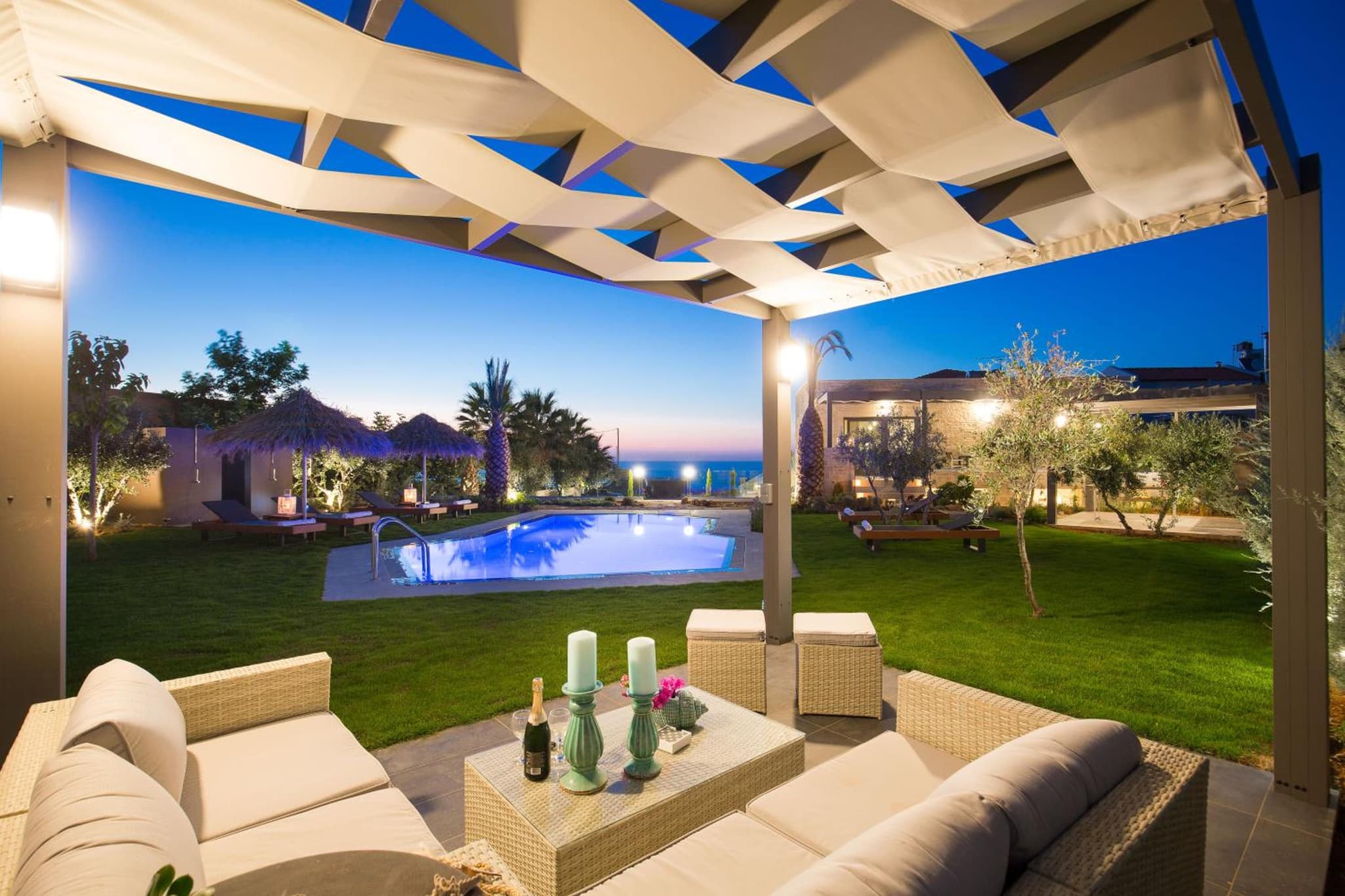 Velvet Breeze Superior Villa photo 6