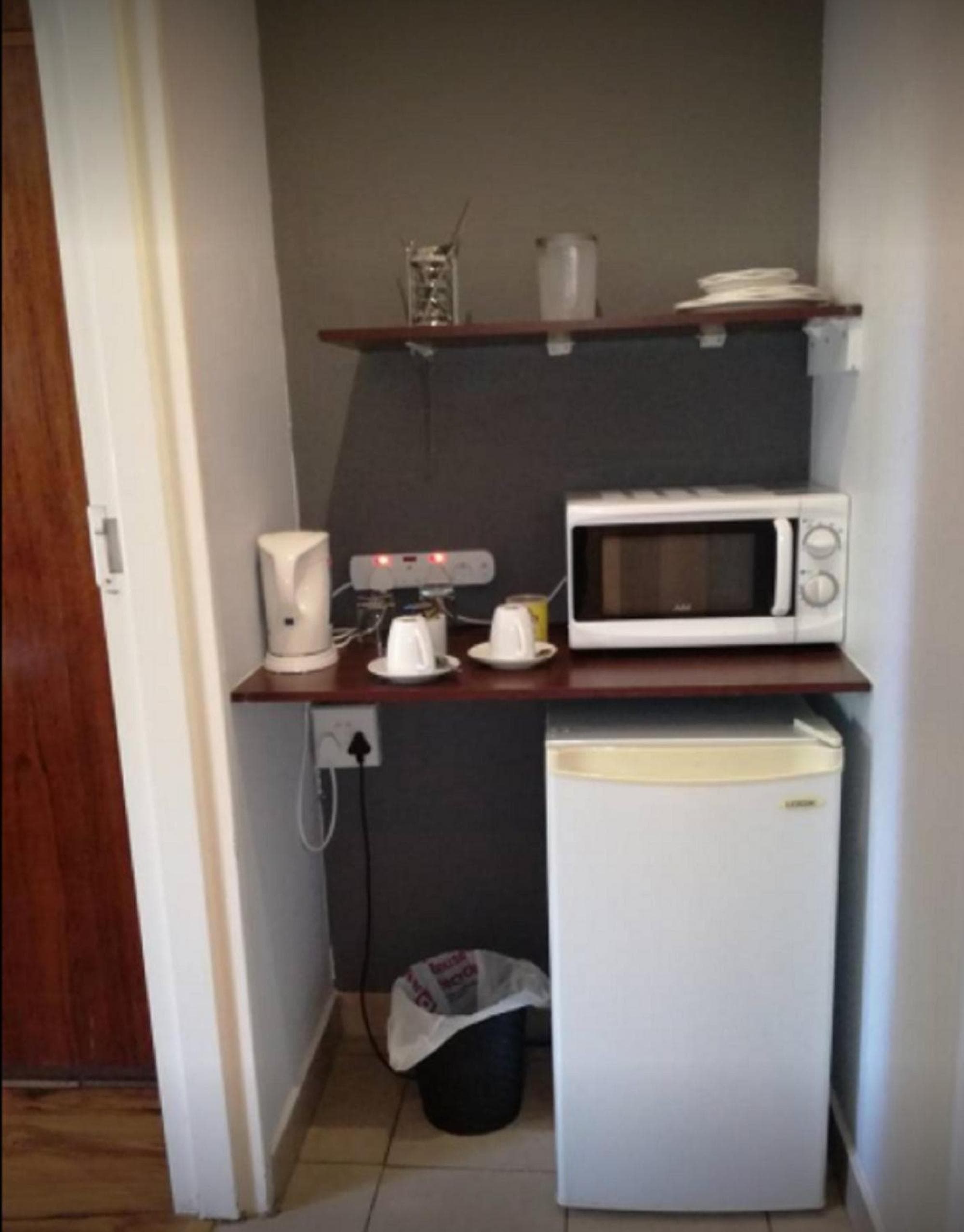 21 On Coetzee Guest House photo 4