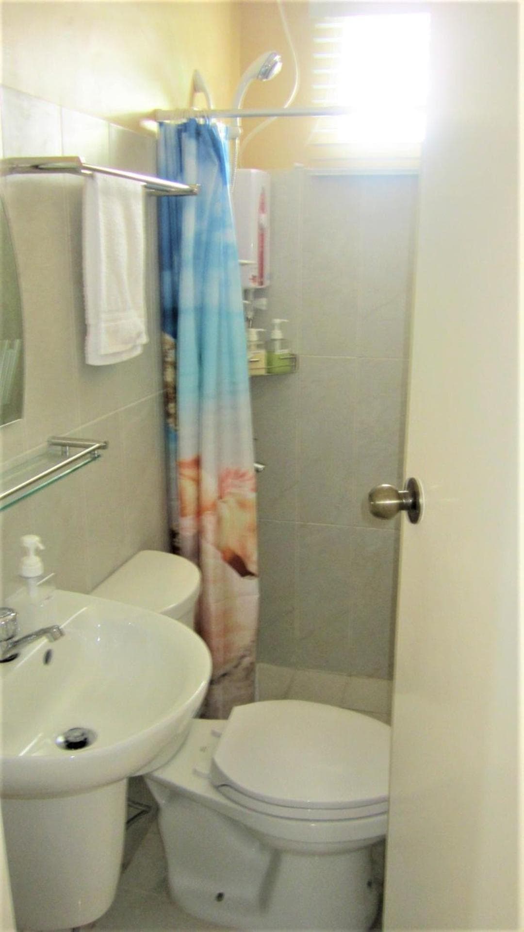 Homestay at 24 Laguna Bel-Air by Red Door House Rental photo 8