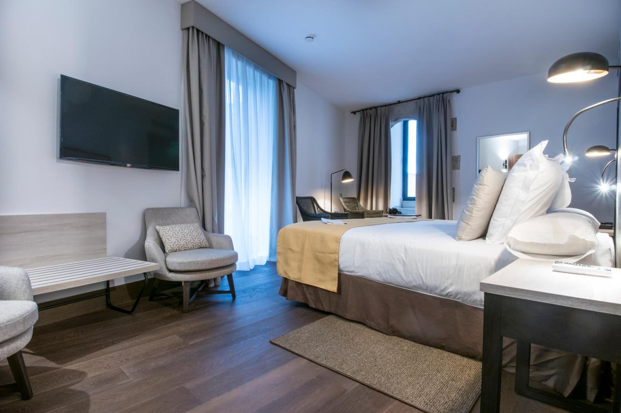 hotel room