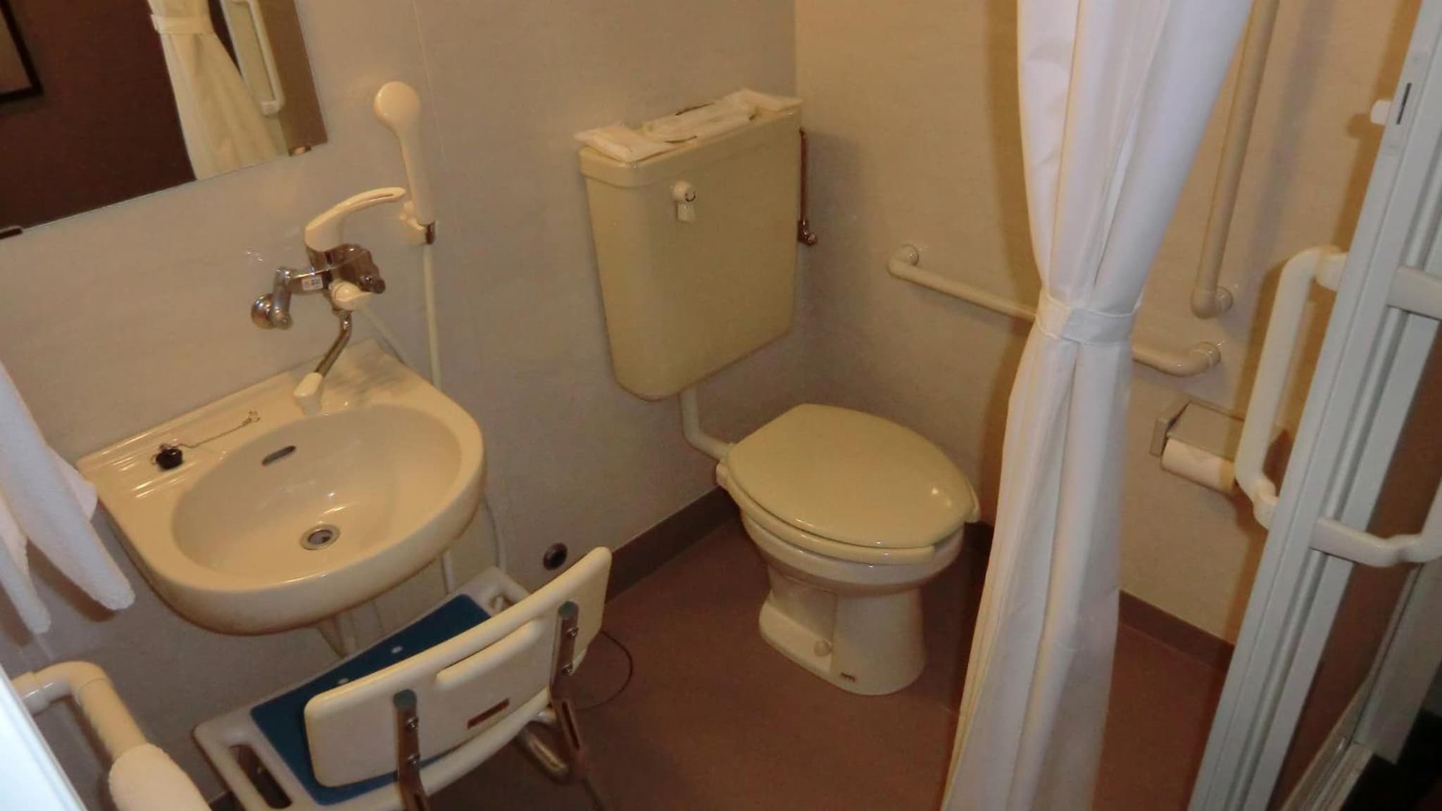 CVS Bay Hotel photo 5
