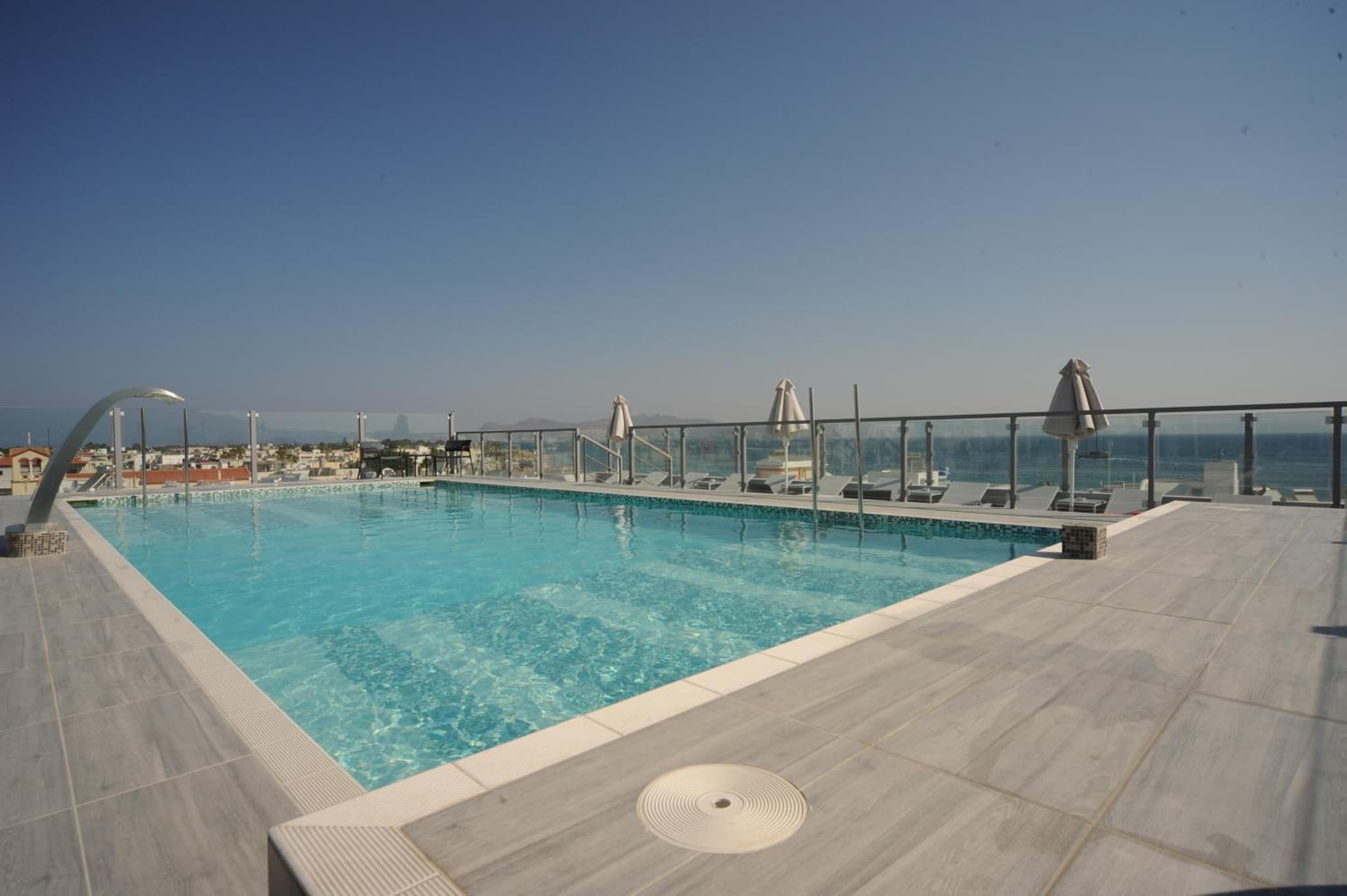 Astron Suites & Apartments photo 8