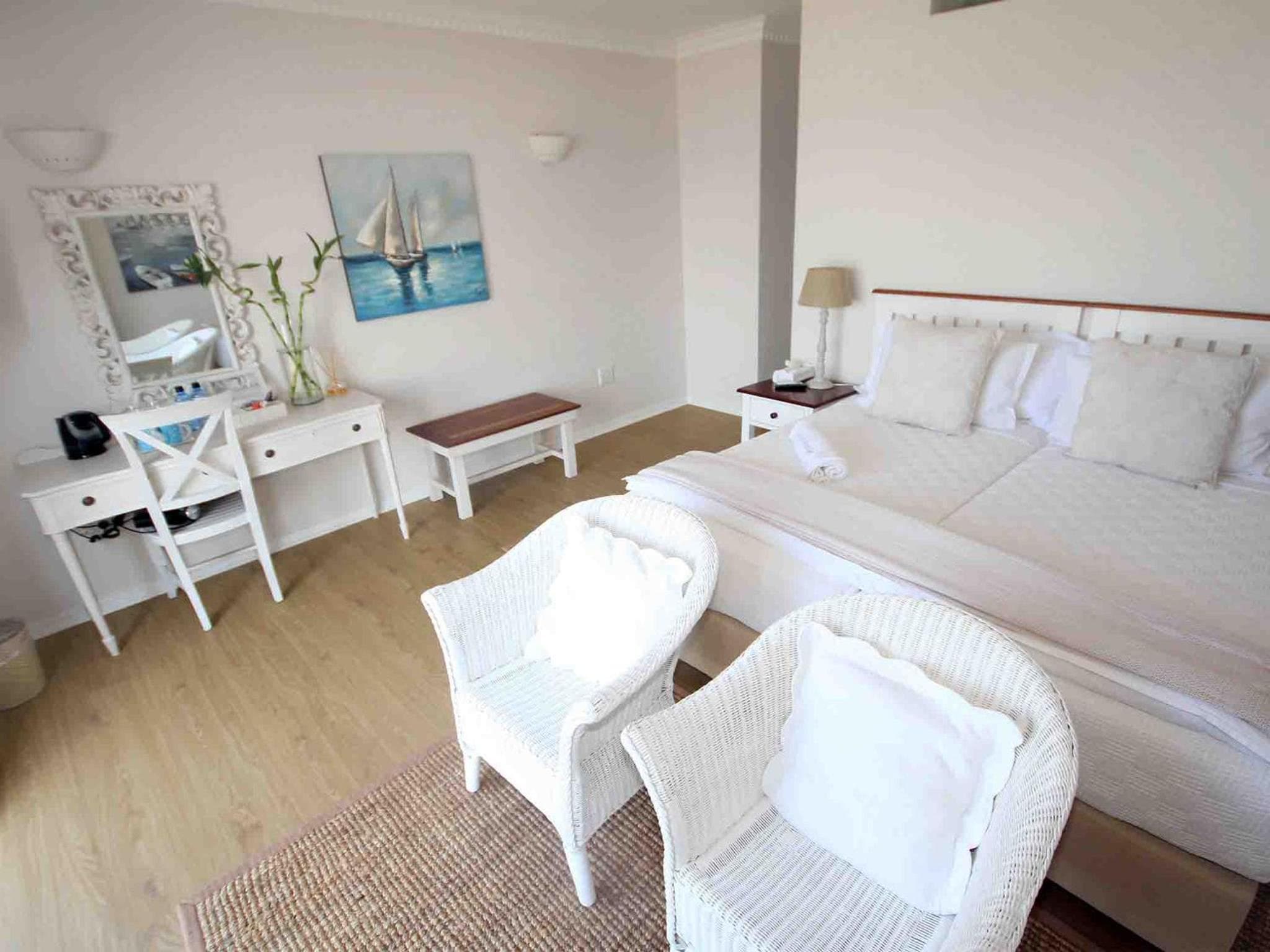 Fairlight Beach House photo 7