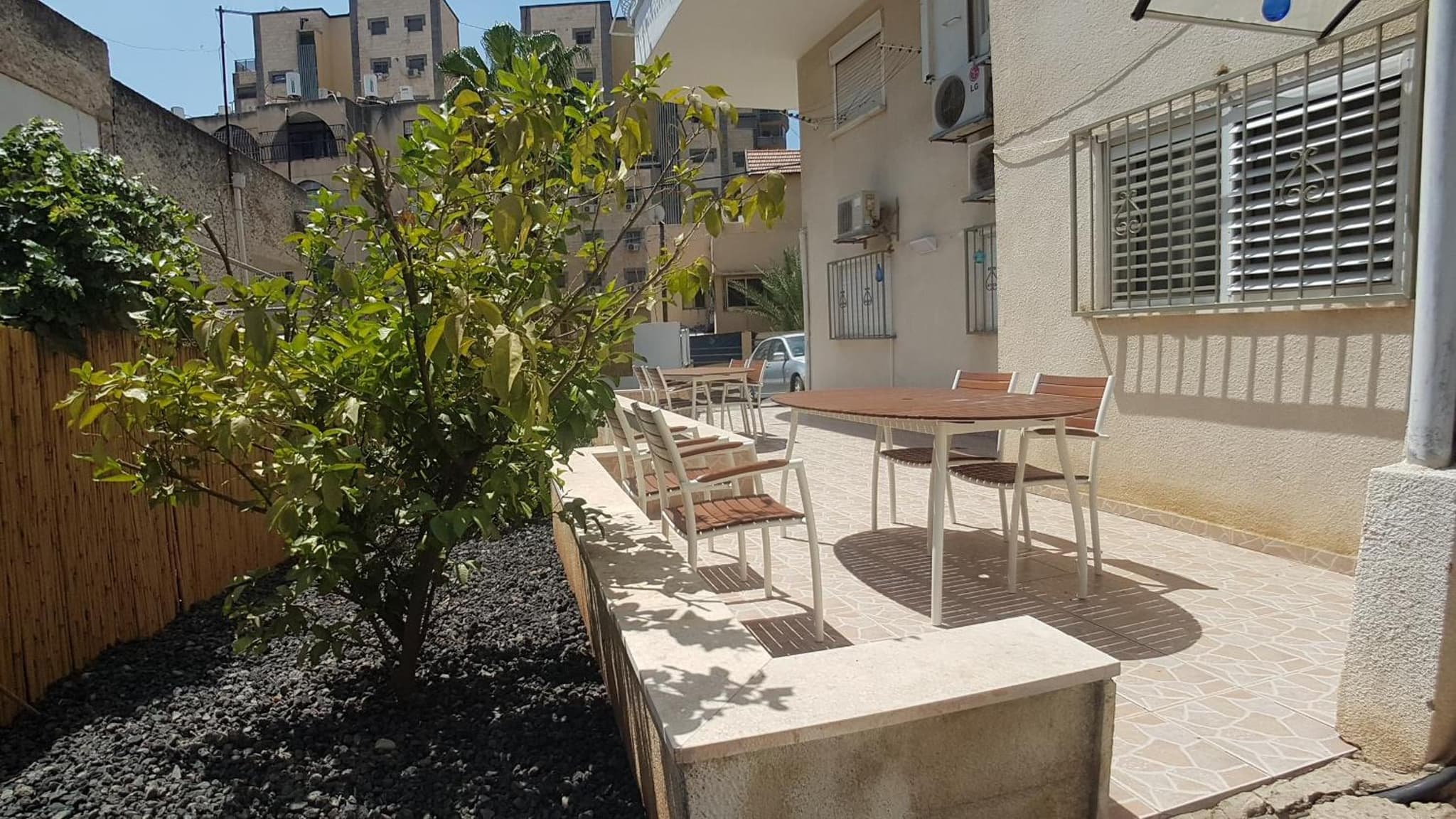 Hili Apartments photo 3