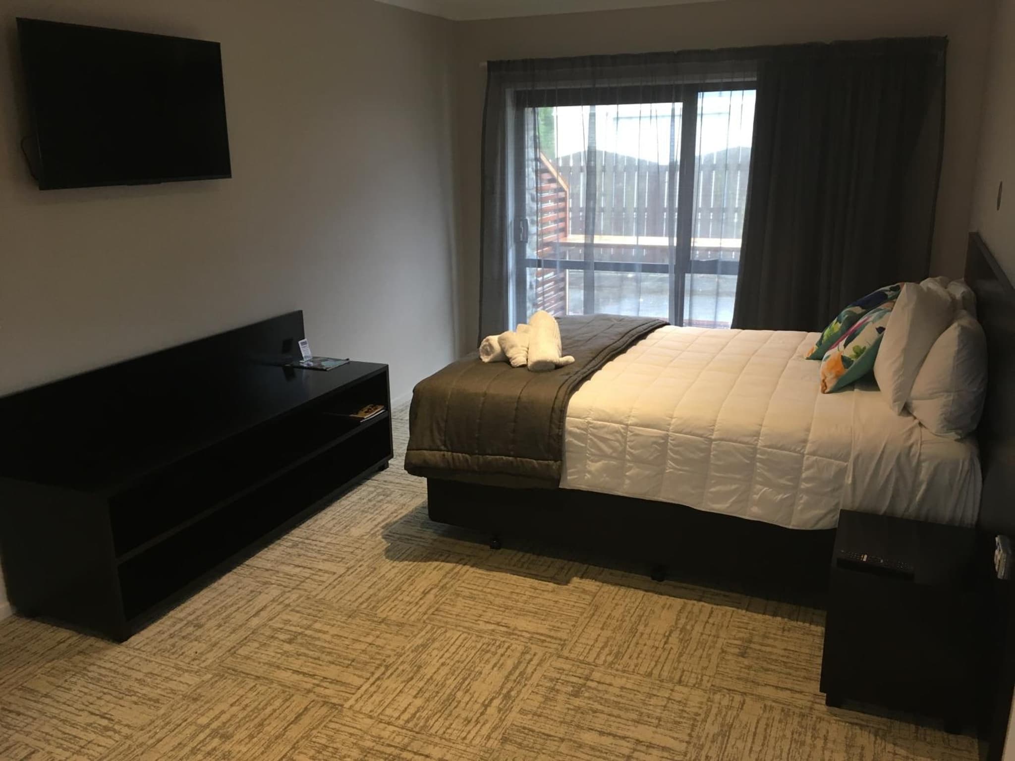 Paroa Hotel photo 8