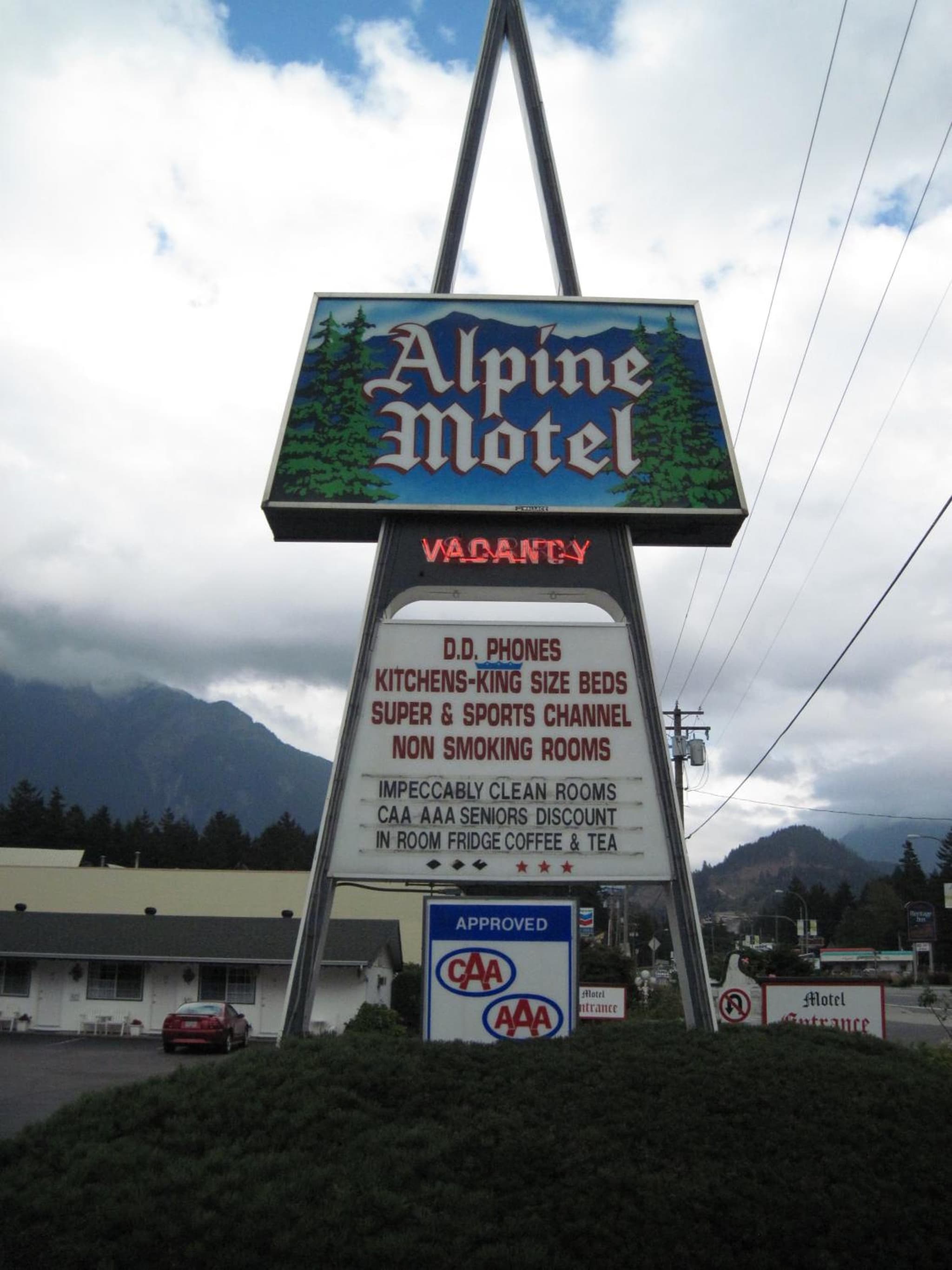 Alpine Motel photo 7