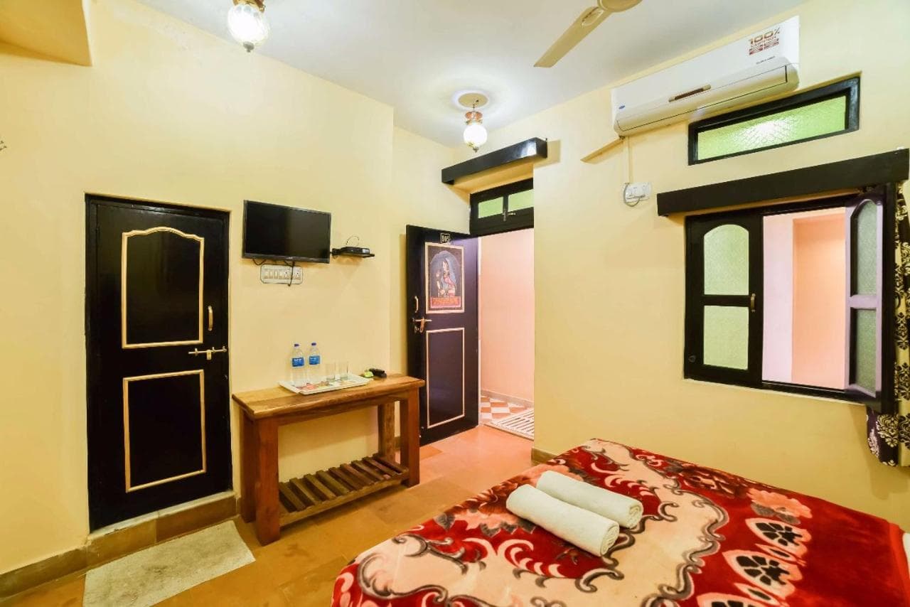 Shanti Home photo 6