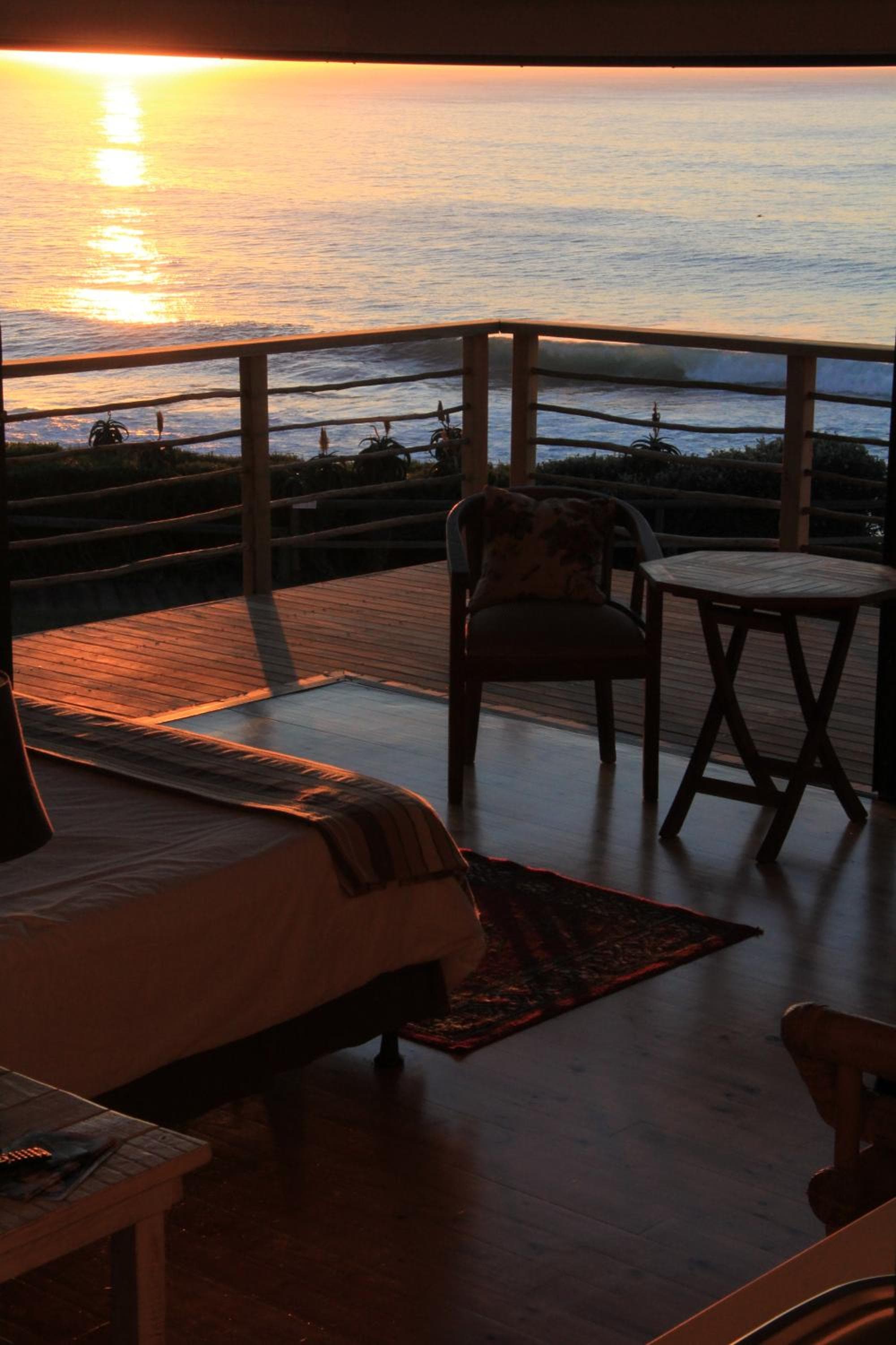 Beach House photo 4