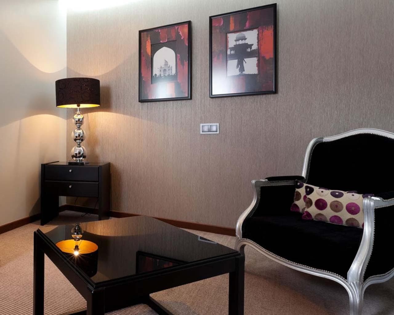hotel room