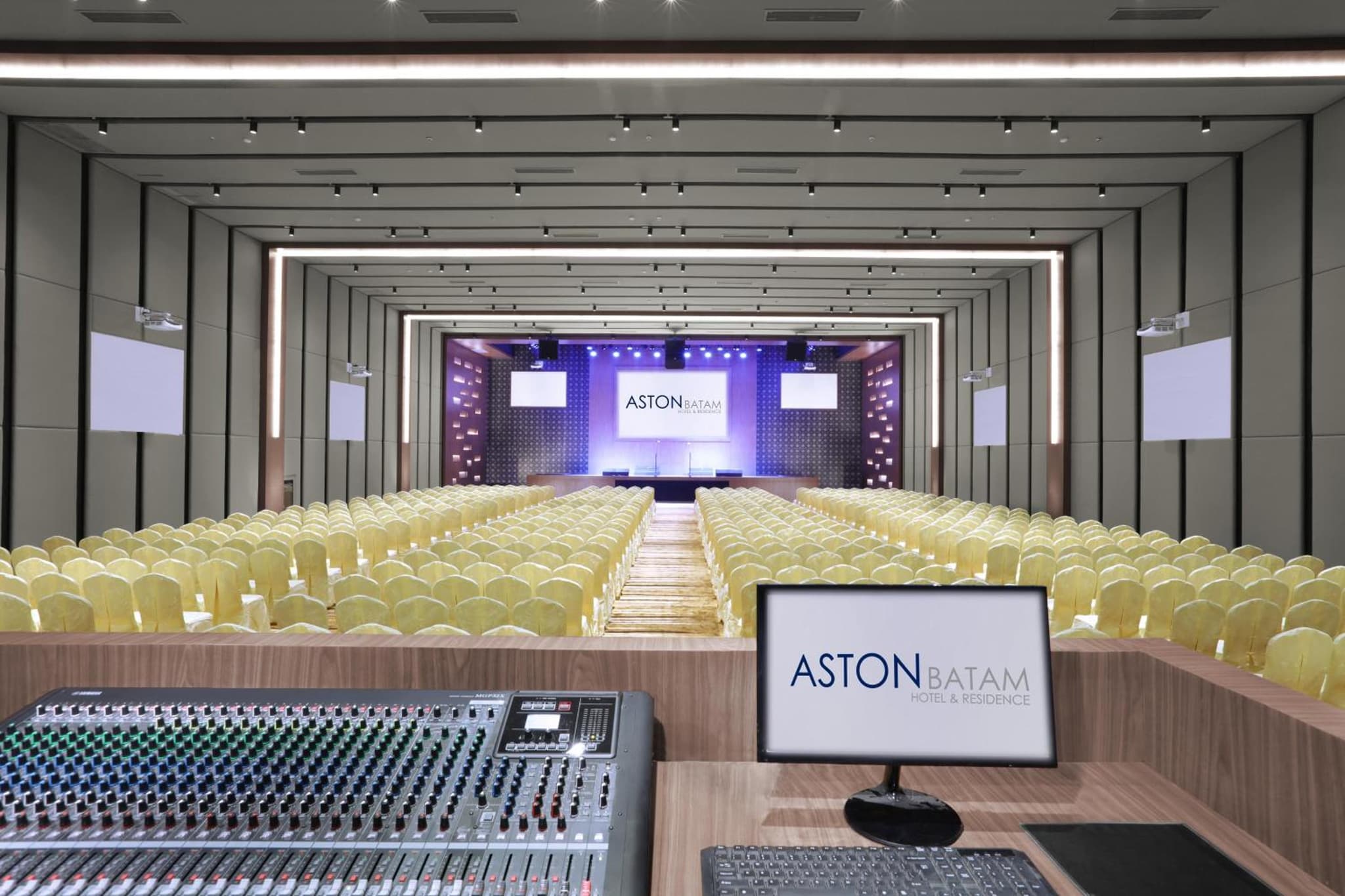 meeting & event spaces