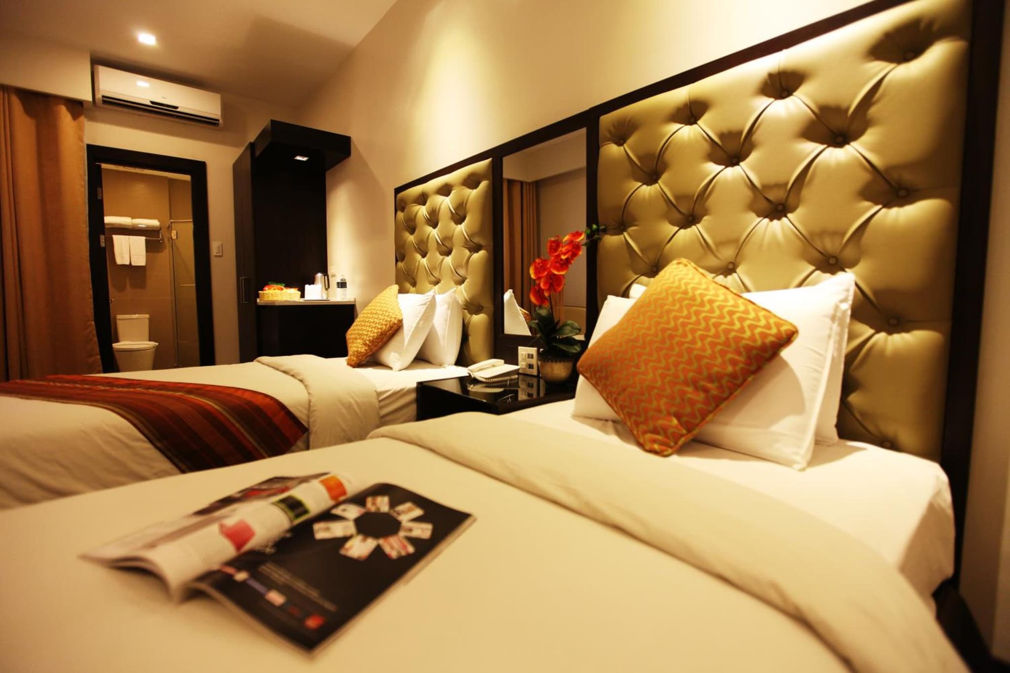 Castle Peak Hotel photo 3