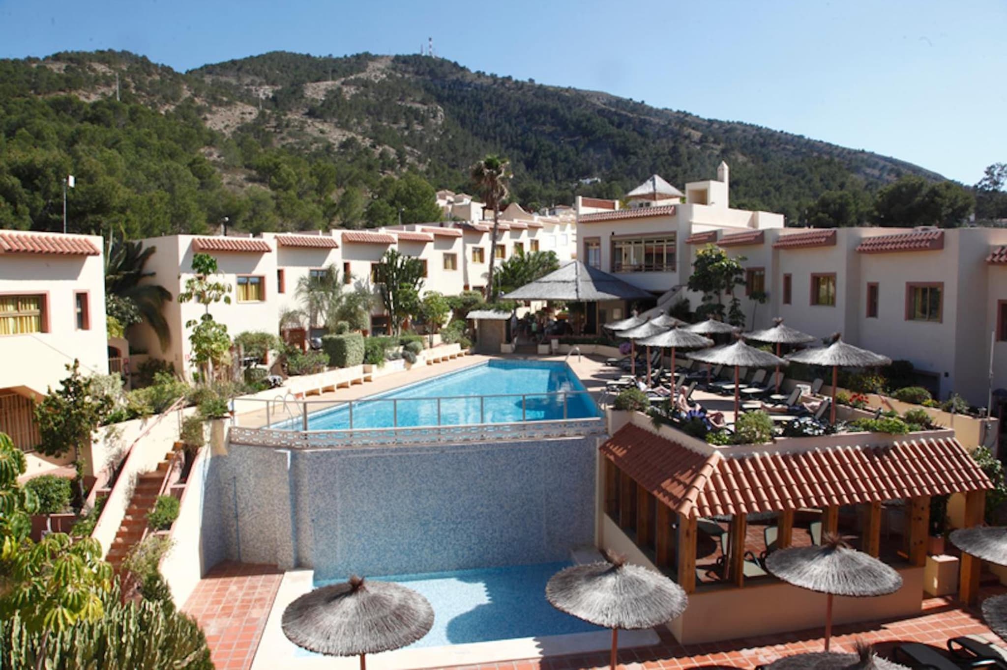 Albir Hills Apartments photo 3