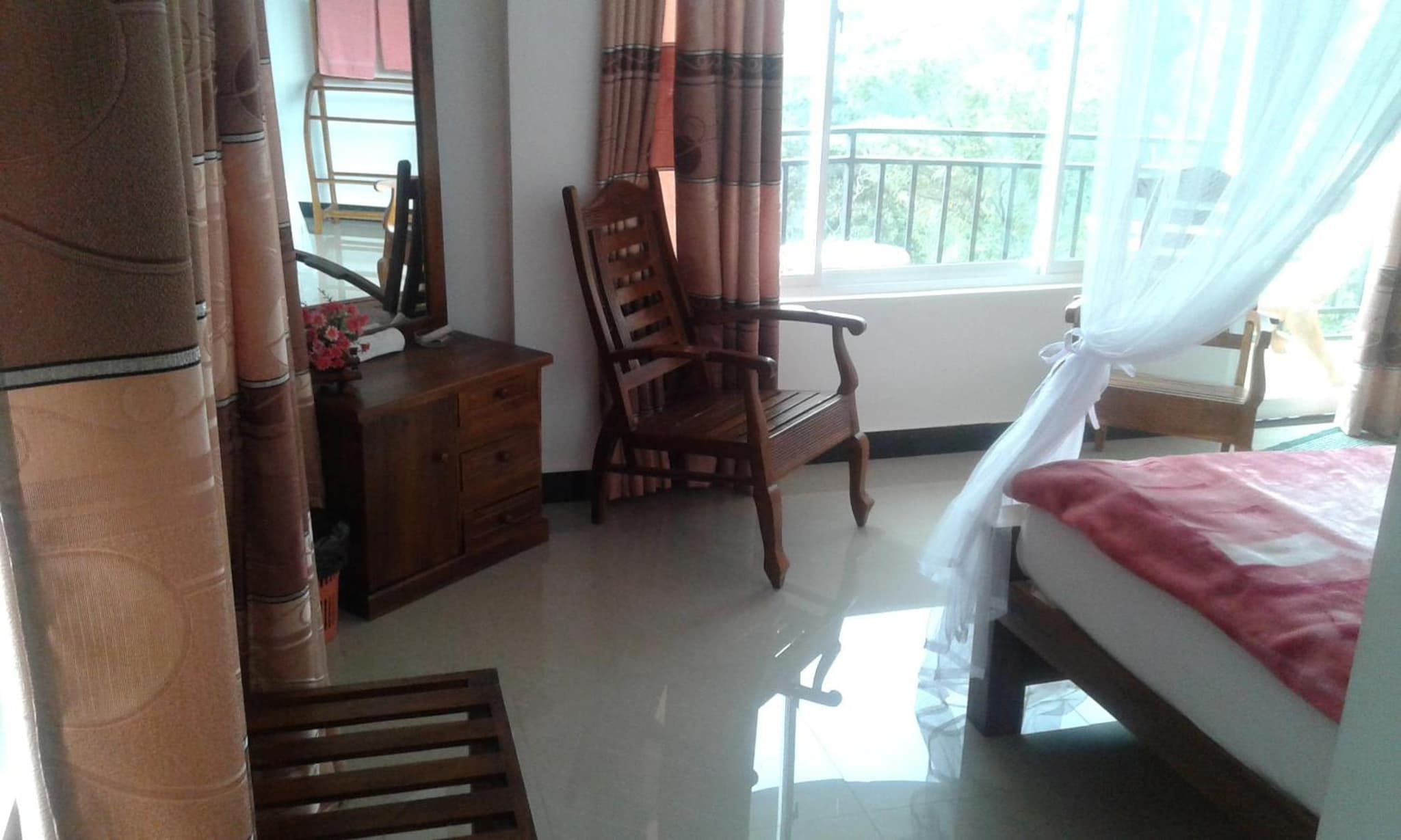 Lilly Guest Inn photo 8