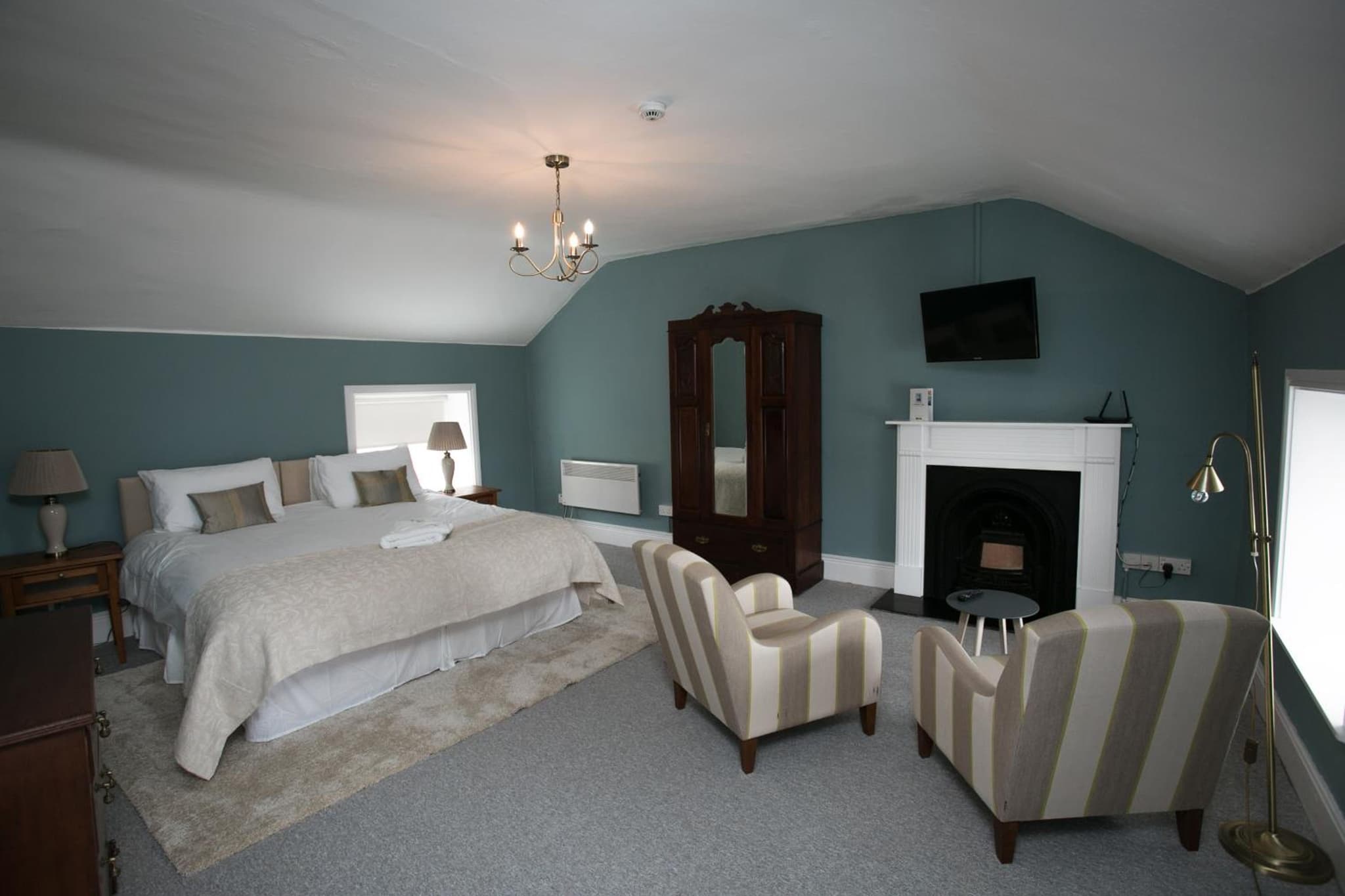 Cathedral View Apartments photo 5