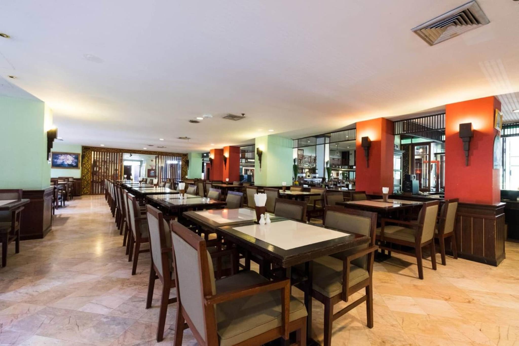 Jomtien Thani Hotel photo 2