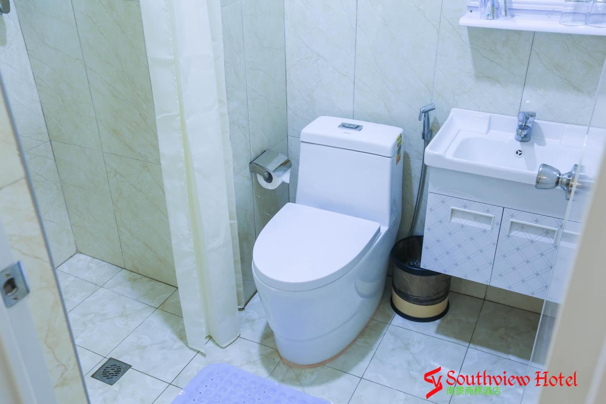 Southview Hotel photo 4