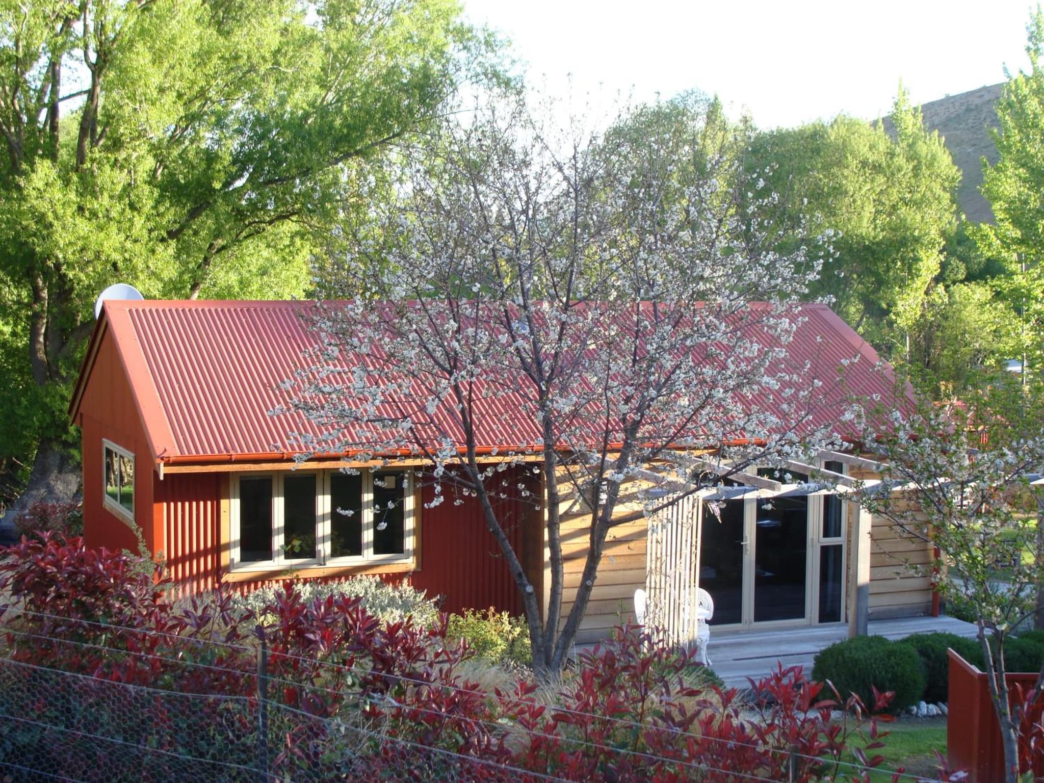 Burn Cottage Retreat photo 2
