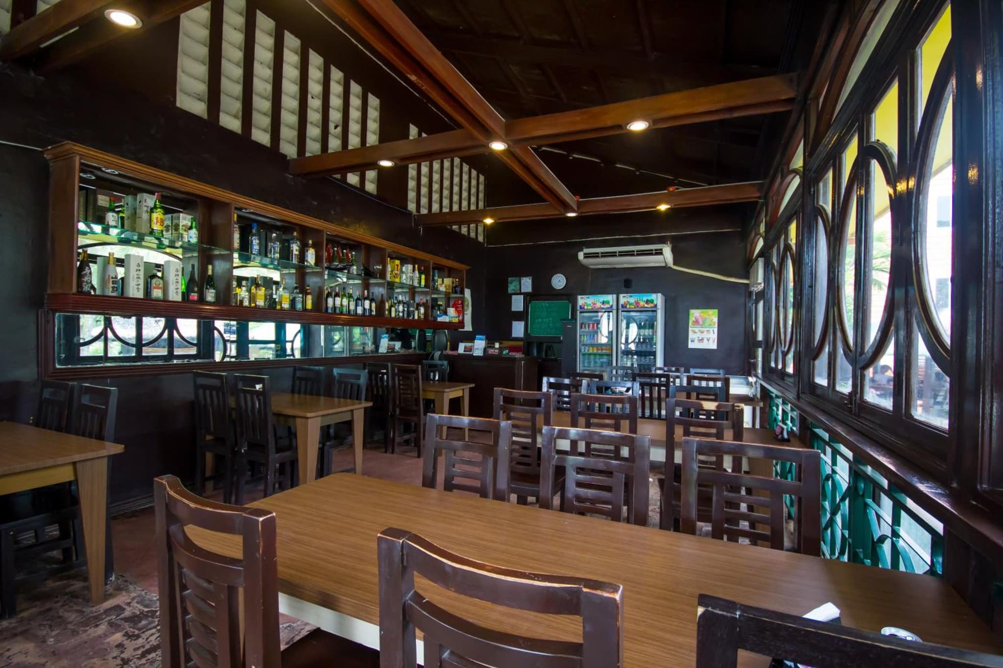 Microtel by Wyndham Eagle Ridge photo 9