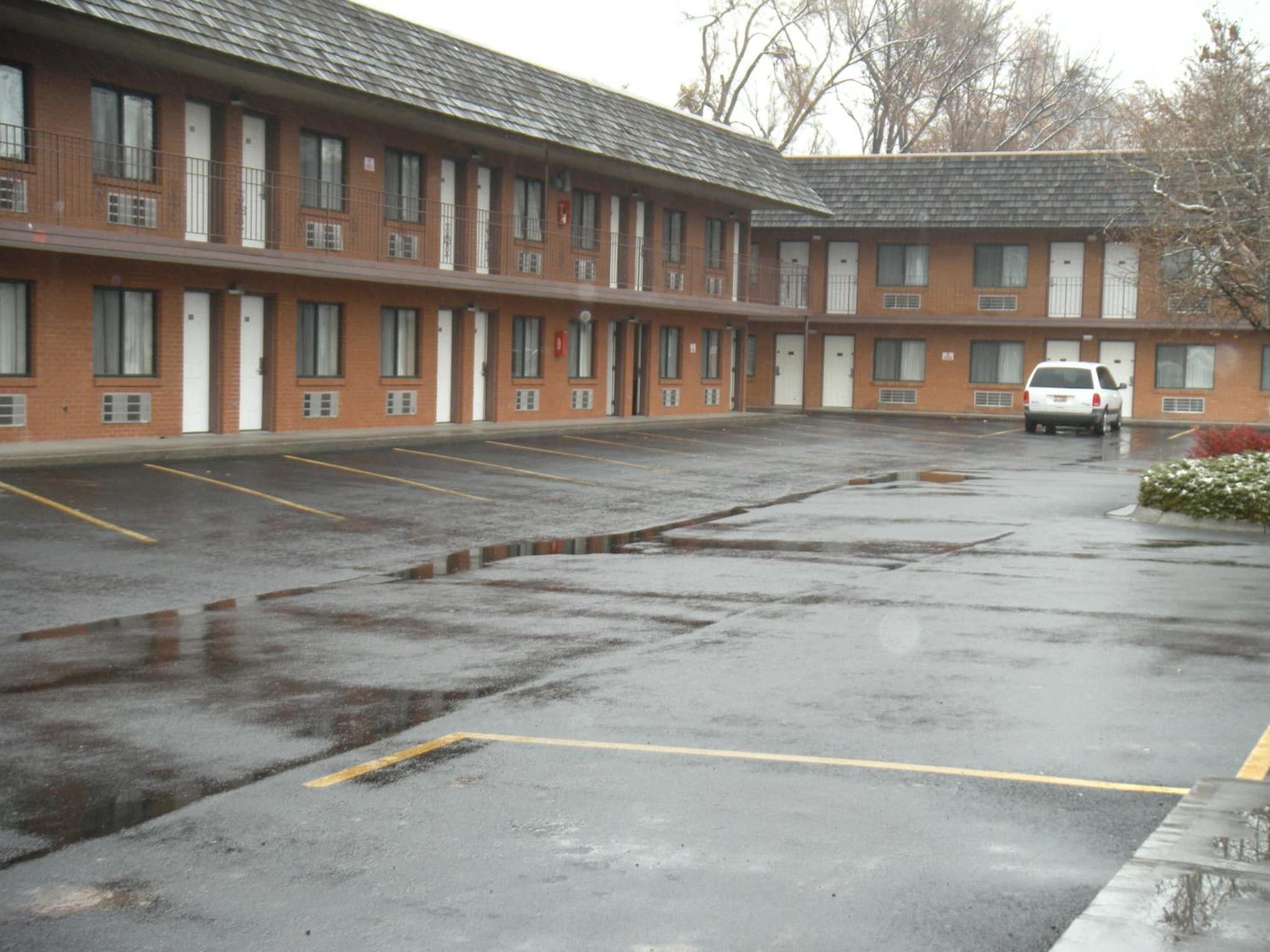 Motel West photo 7