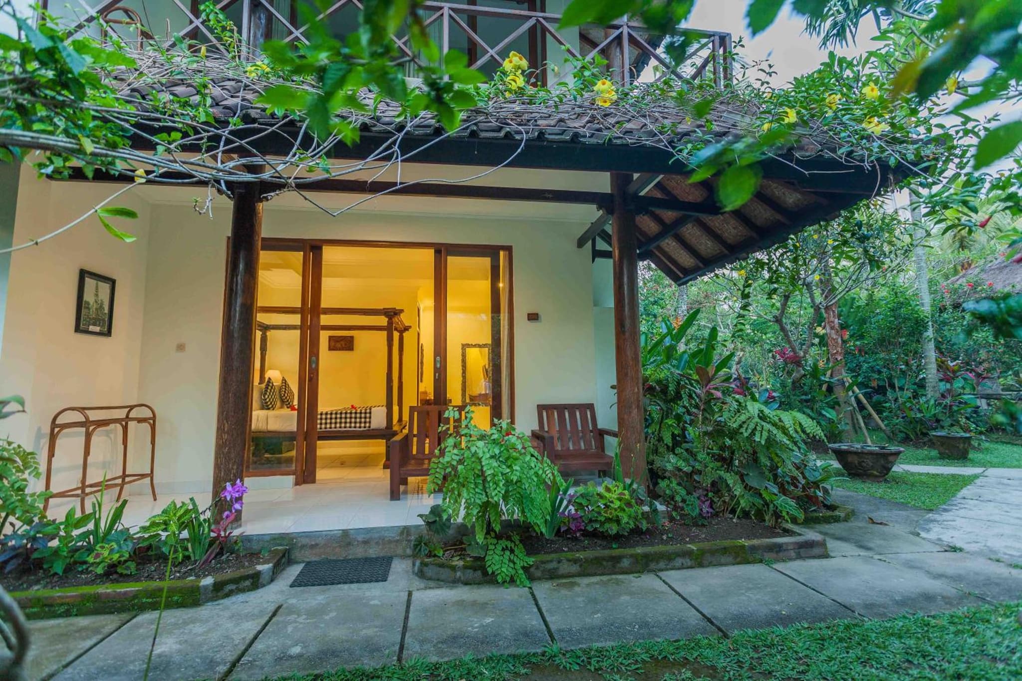 Ubud Inn Cottage by Prasi photo 9