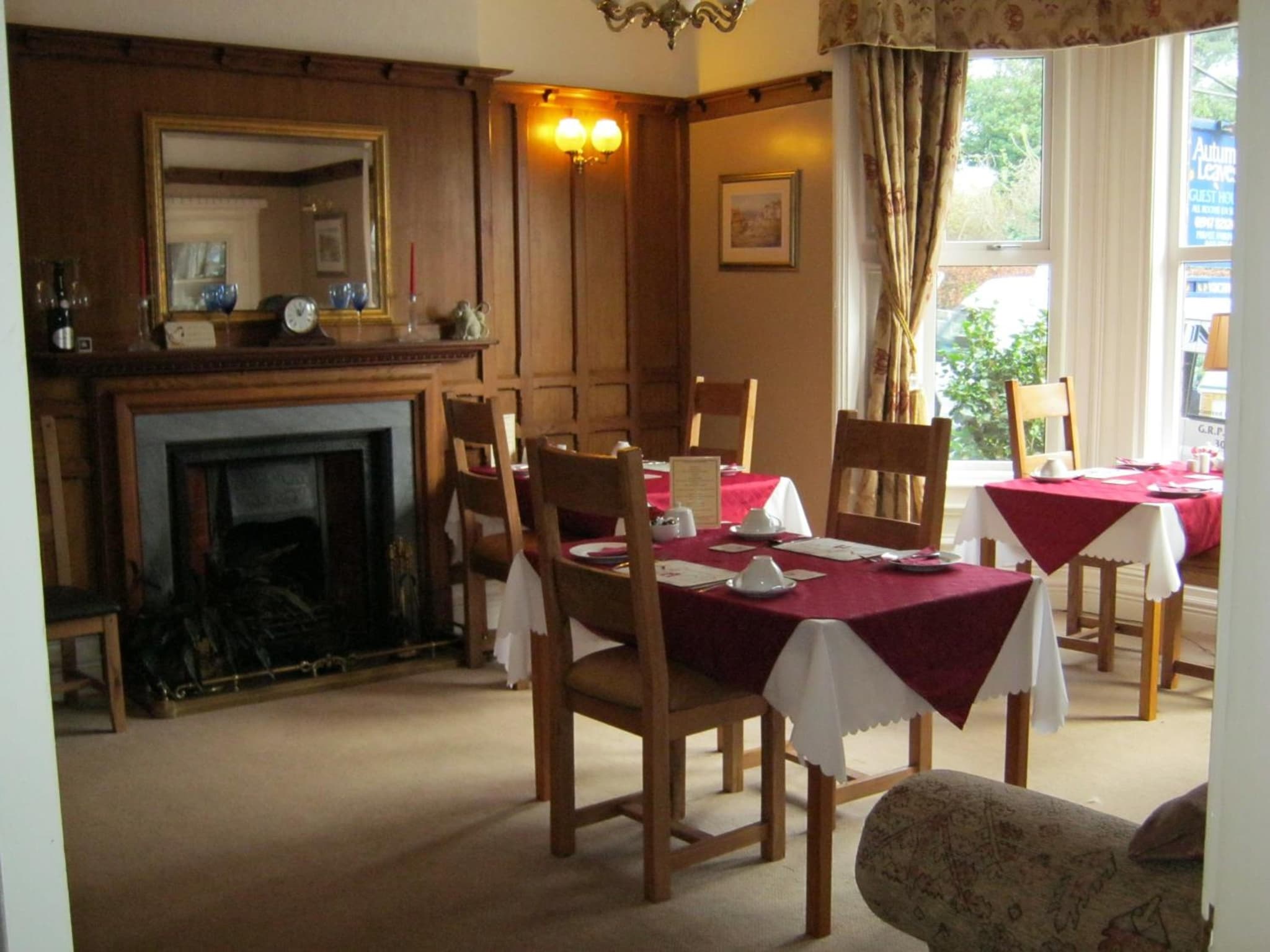 Autumn Leaves Guest House photo 4