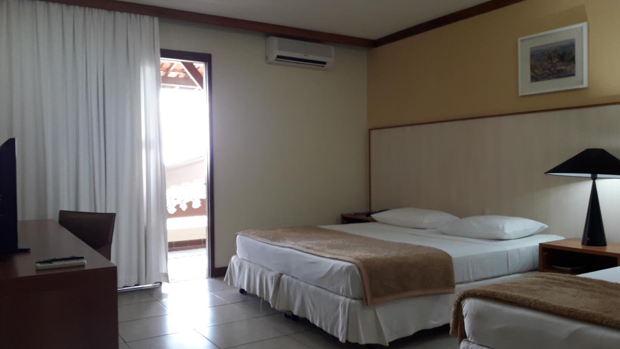 Garden Hotel photo 2